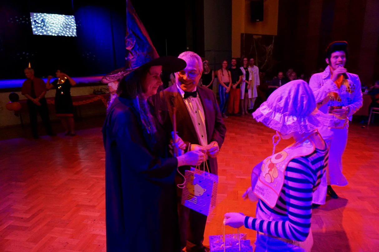 Halloweenská Pelhřimovská tančírna 2017 - 61.jpg