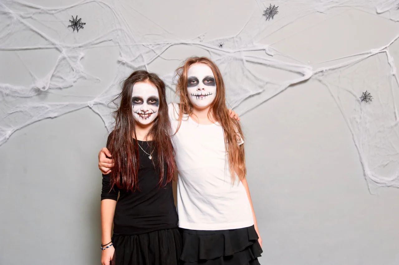 Halloweenská Pelhřimovská tančírna 2017 fotokoutek - 5.jpg
