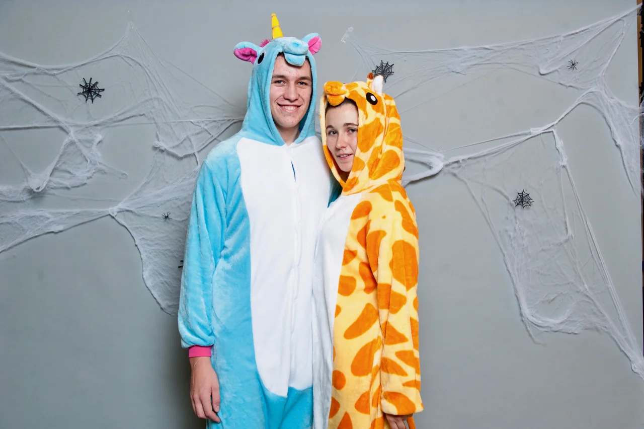 Halloweenská Pelhřimovská tančírna 2017 fotokoutek - 6.jpg