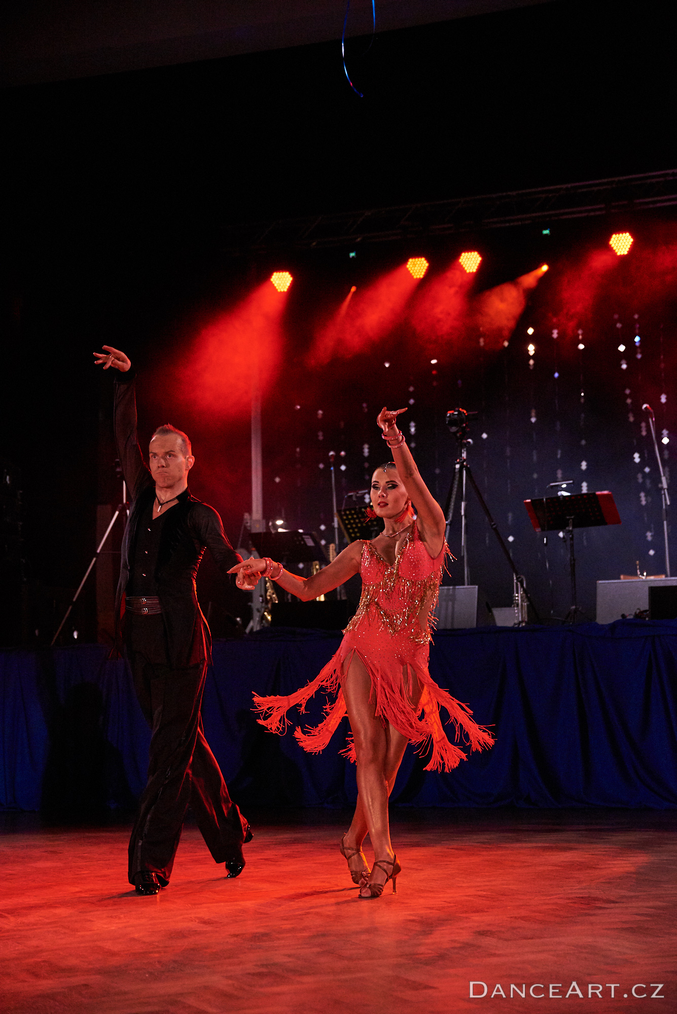 00103_DA-WEB_Galavecer-Dasha_2019_DanceArt-Pelhrimov.jpg