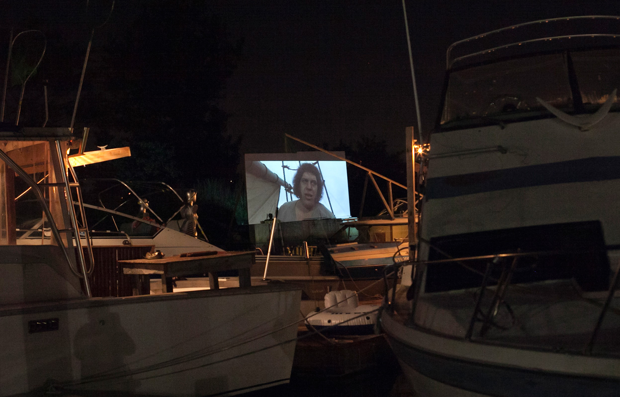 Orien boatel with screen.jpg