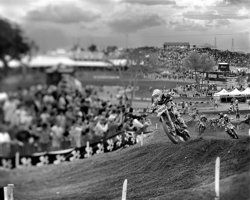 Mike Alessi, 450 Moto #1 Start, Sacramento, CA 2010.