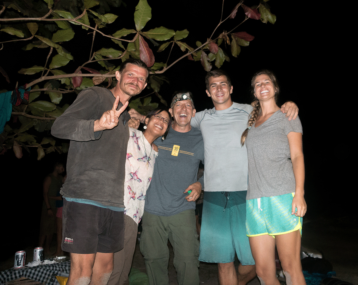 Thomas, Melissa, Andy, Mike, Mikaela having a blast listening to music. 