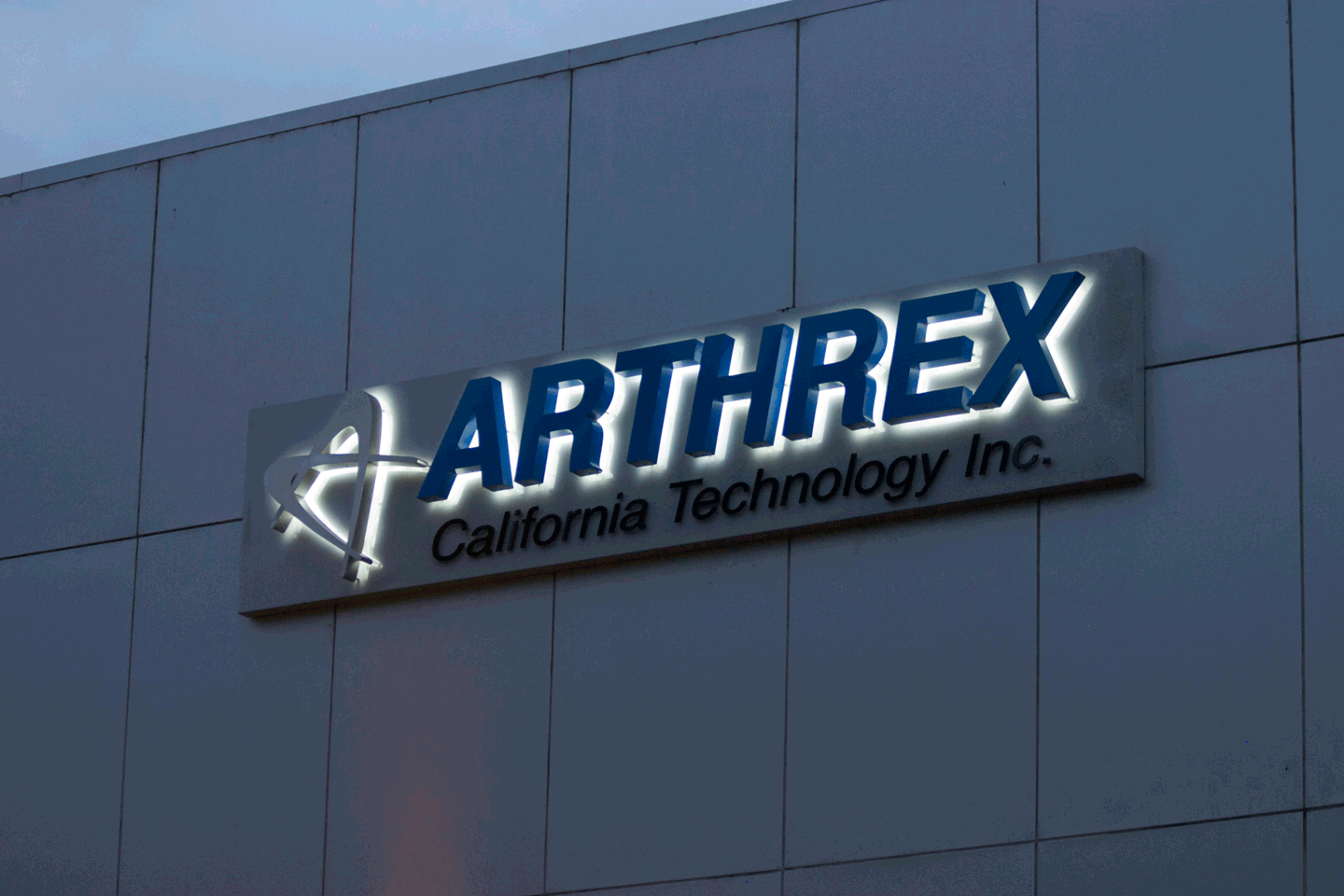 illuminated-letters-business-sign-goleta.png