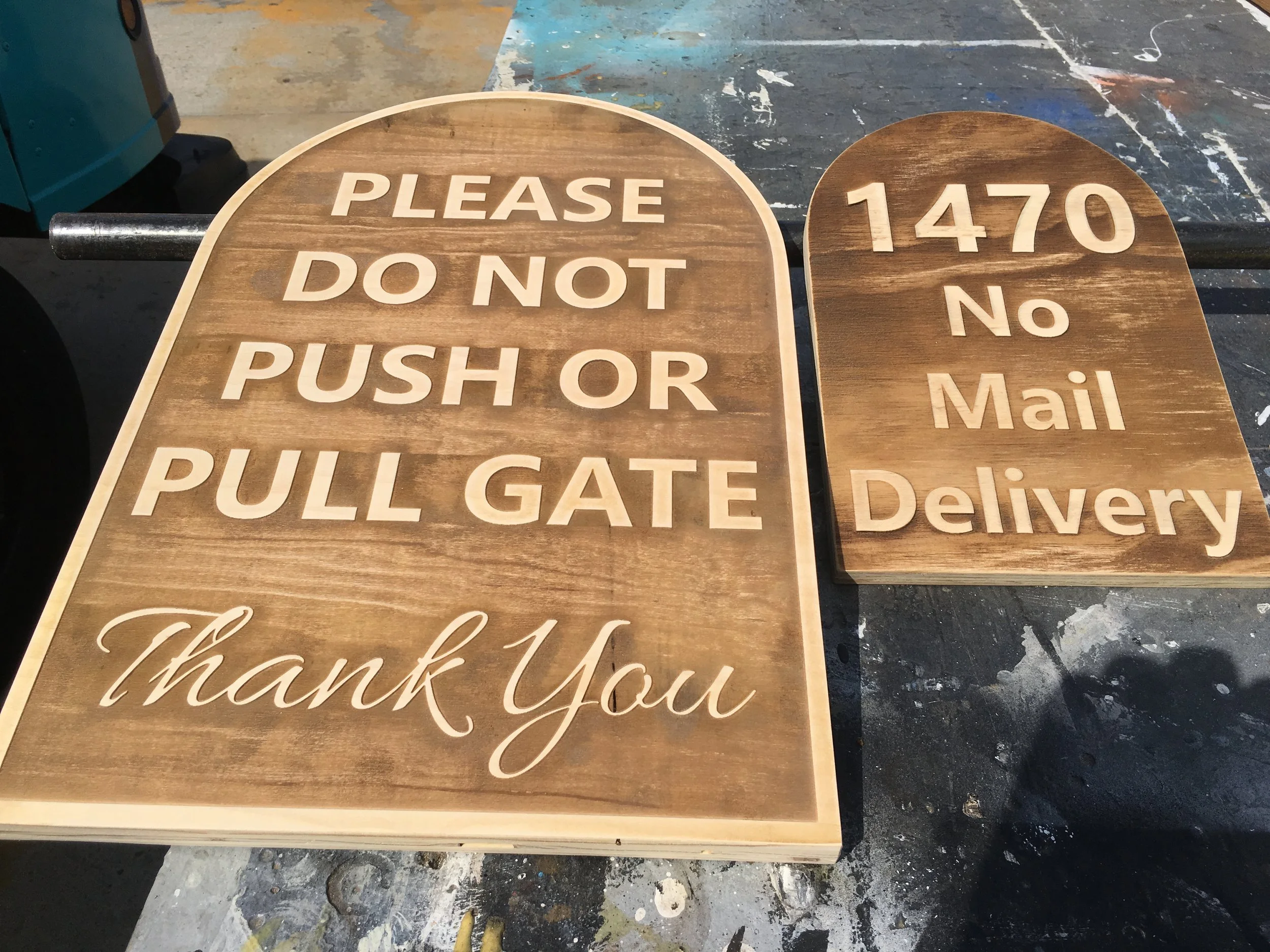 laser-etched-address-sign.JPG