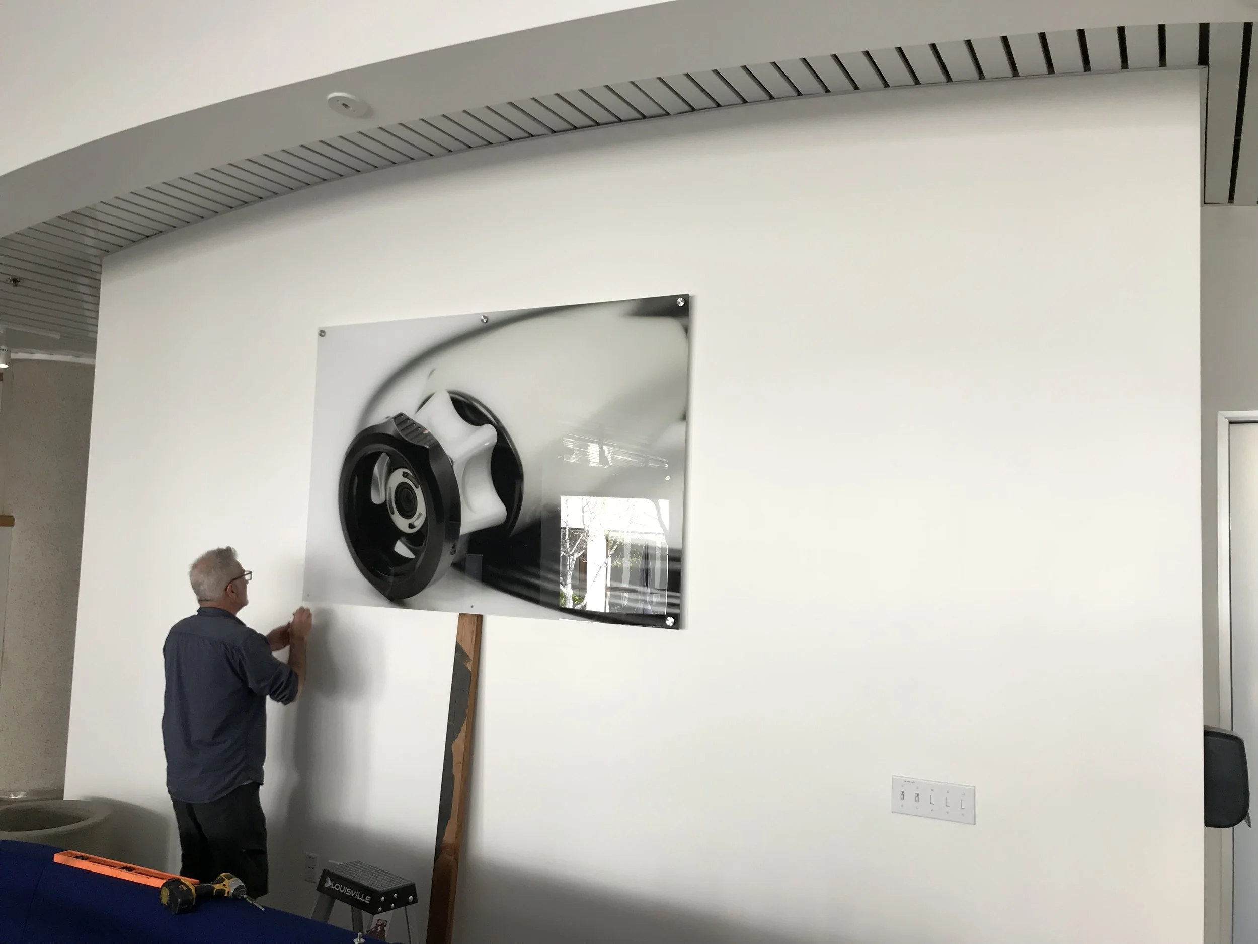 Custom-install-acrylic-photo-designer.jpg