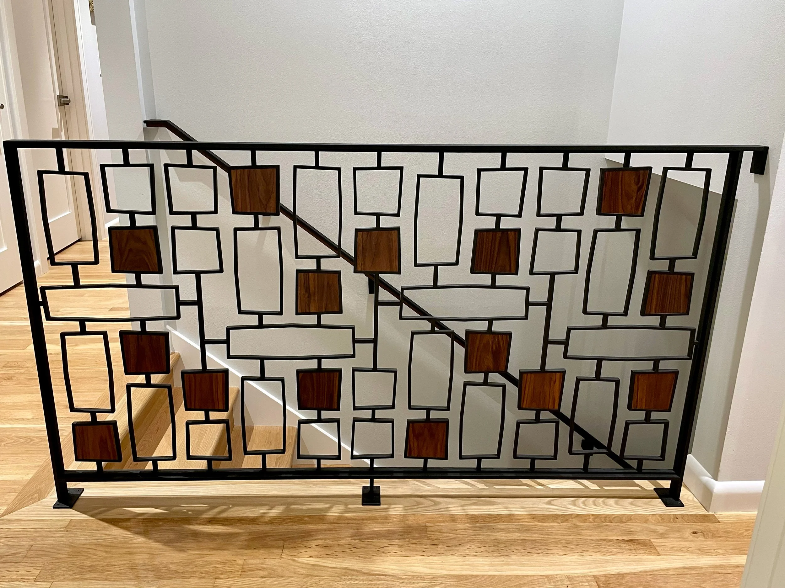 Leschi Mid-Century Railings