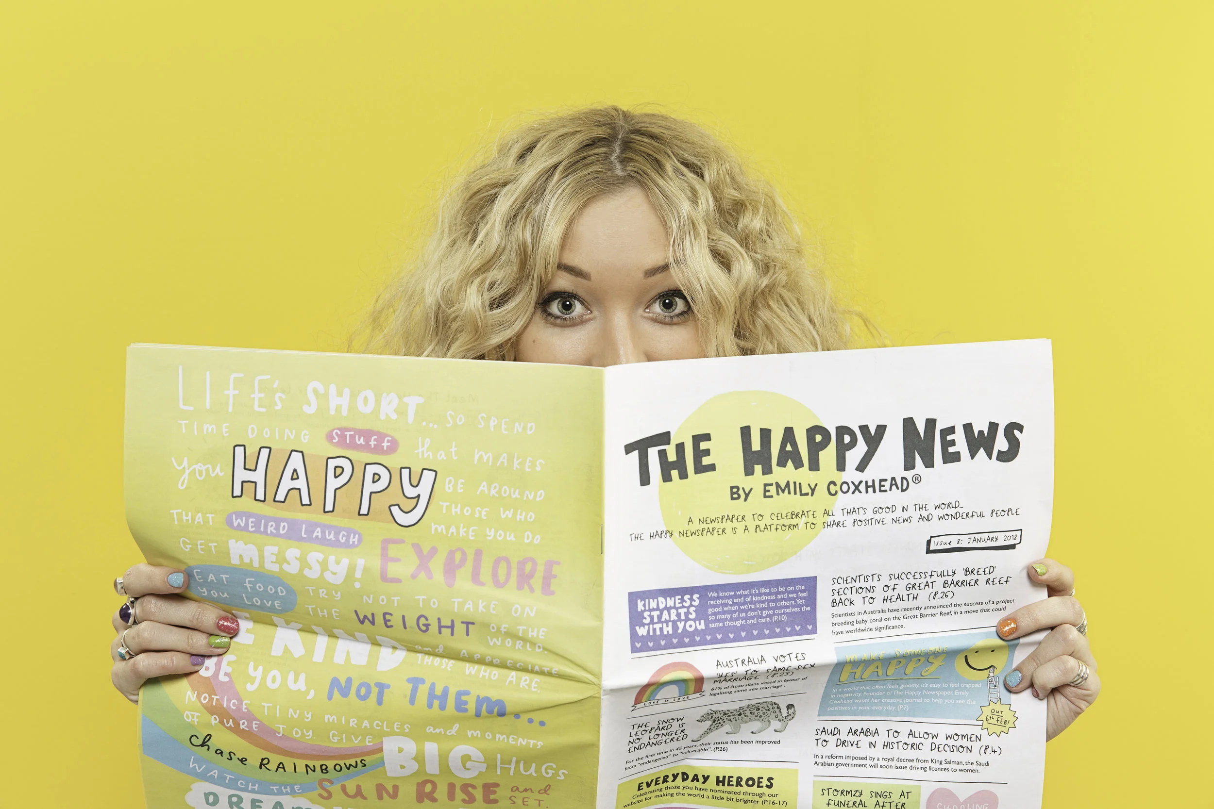 Emily Coxhead - The Happy Newspaper 