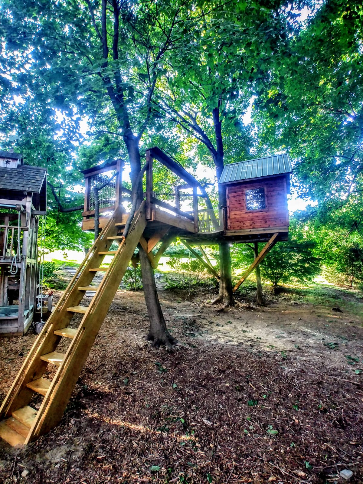 Treehouse 1 view 3.JPG