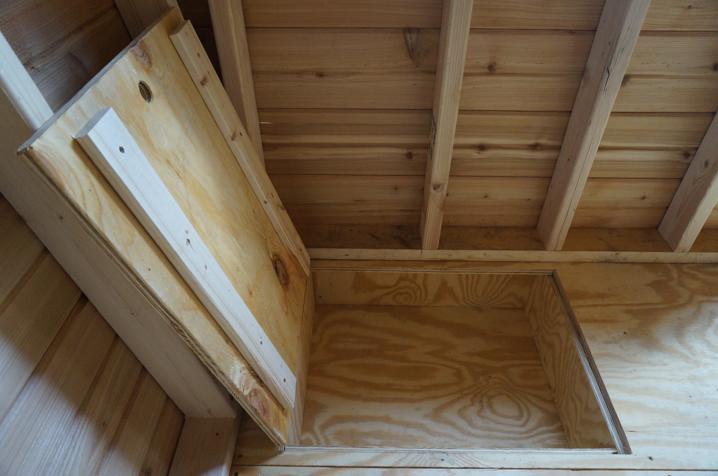 Whimsical Treehouse on Posts(10).JPG