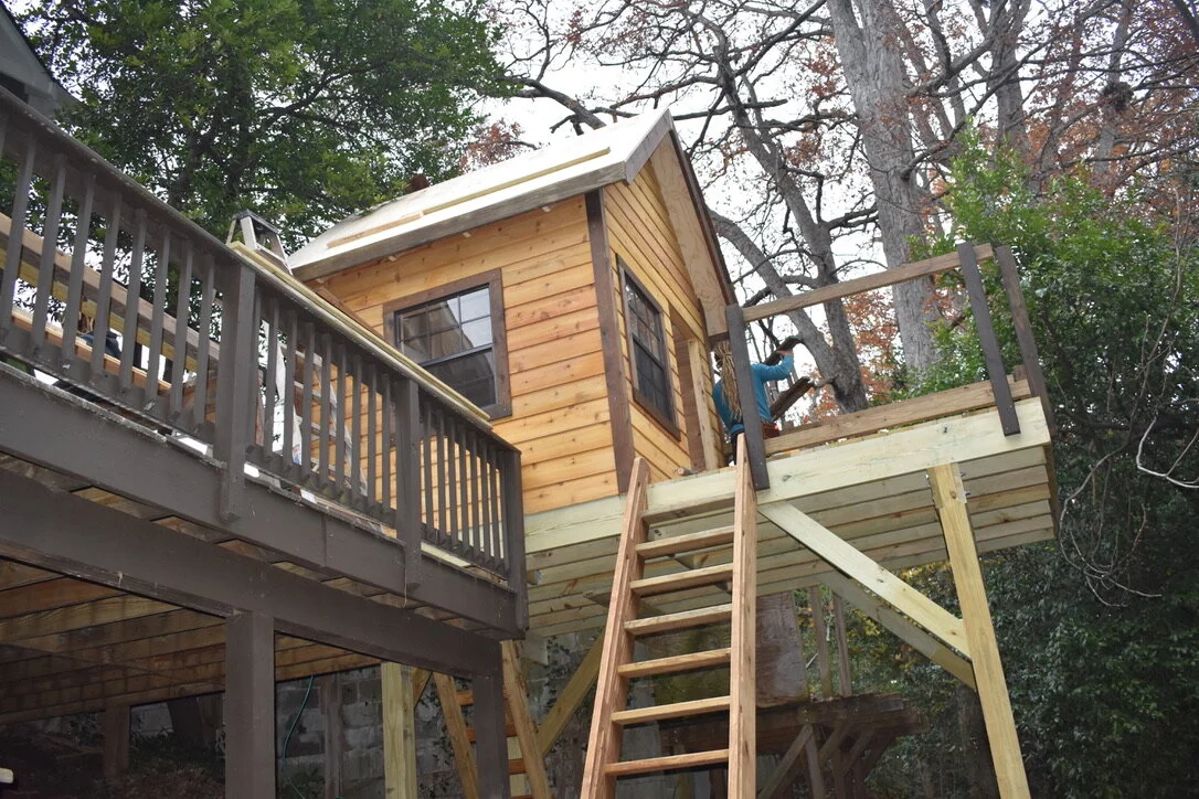 Deck Access UNADJUSTEDNONRAW_thumb_33a8.jpg