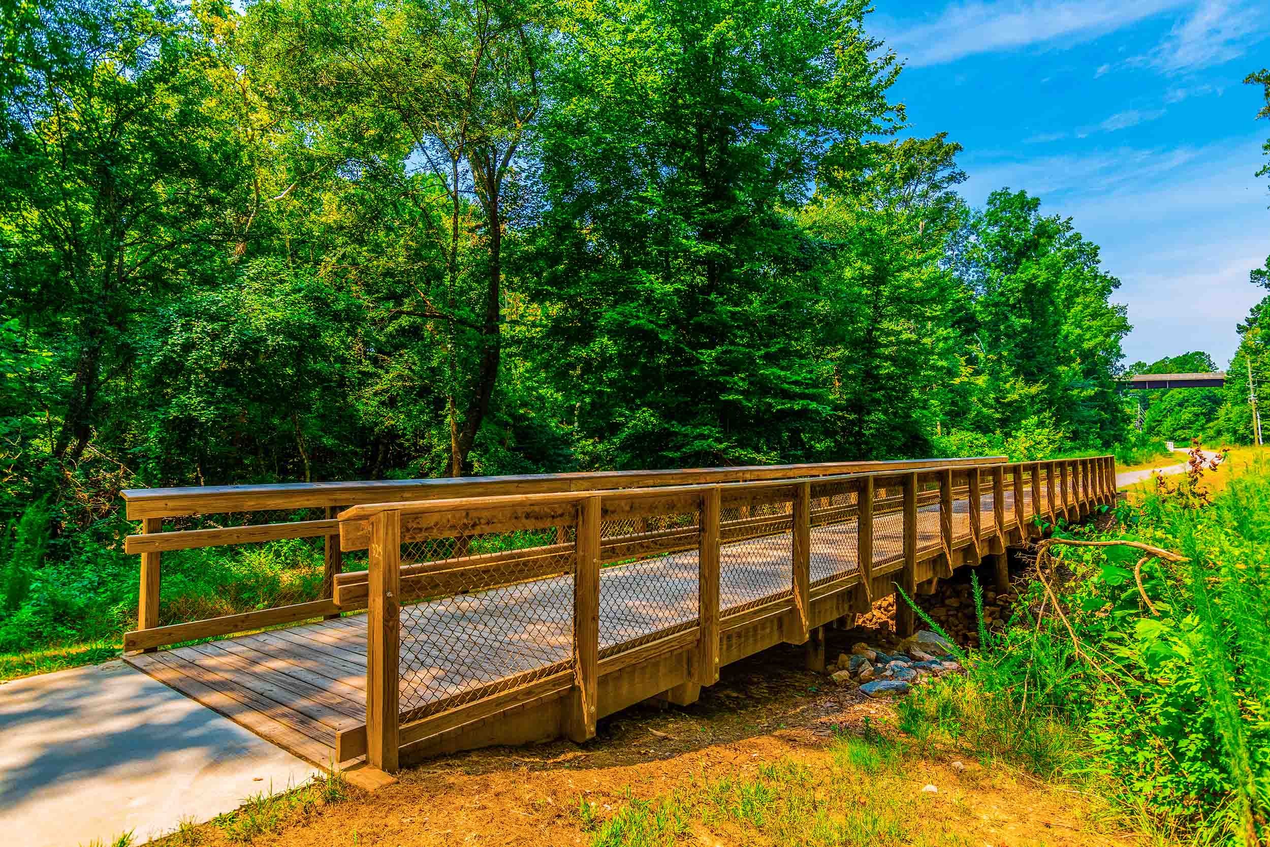 pedestrian bridge contractor