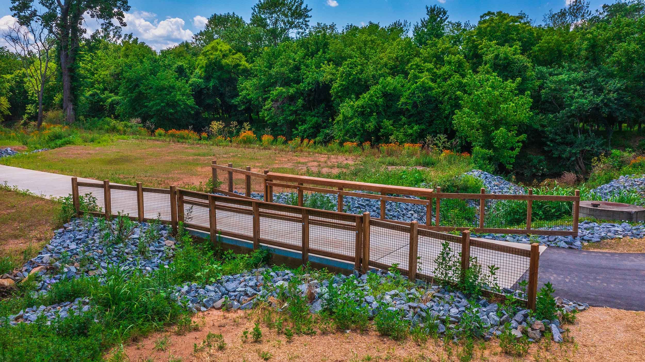 nature trail boardwalk construction