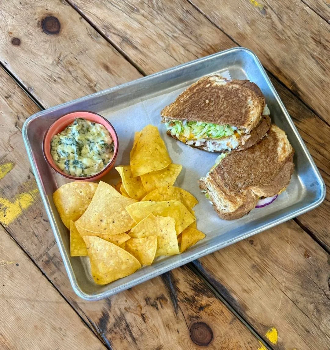 Specials for today! 

Fish Sammich, fried fish on toasted rye, with tartar, red onion, lettuce, &amp; American chz 

Side of the Day: spinach artichoke dip with tortilla chips
