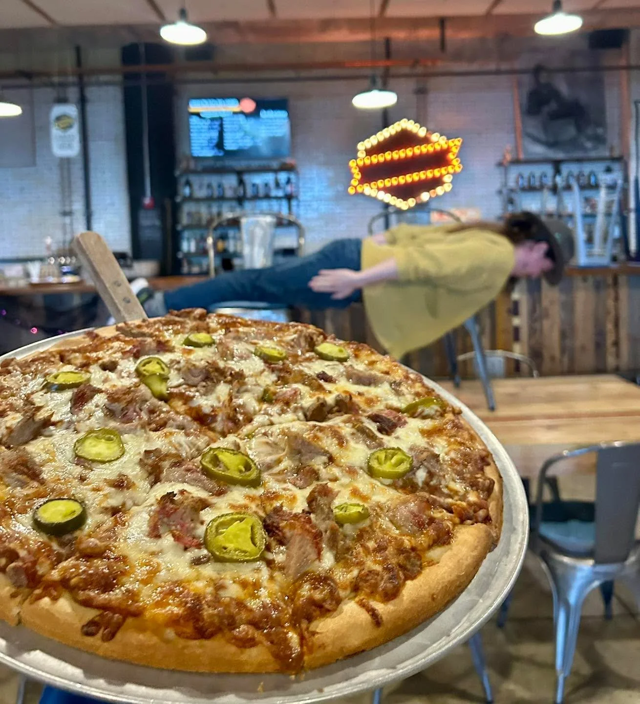 Happy Pizza Thursday!  Today’s specialty pizza is topped with beany chili sauce, mozzarella, Mexican three cheese blend, pulled pork, and jalapeños 
Only $18 for a large 14” pizza, plus you can add a 4 pack (to go) or a pitcher (f