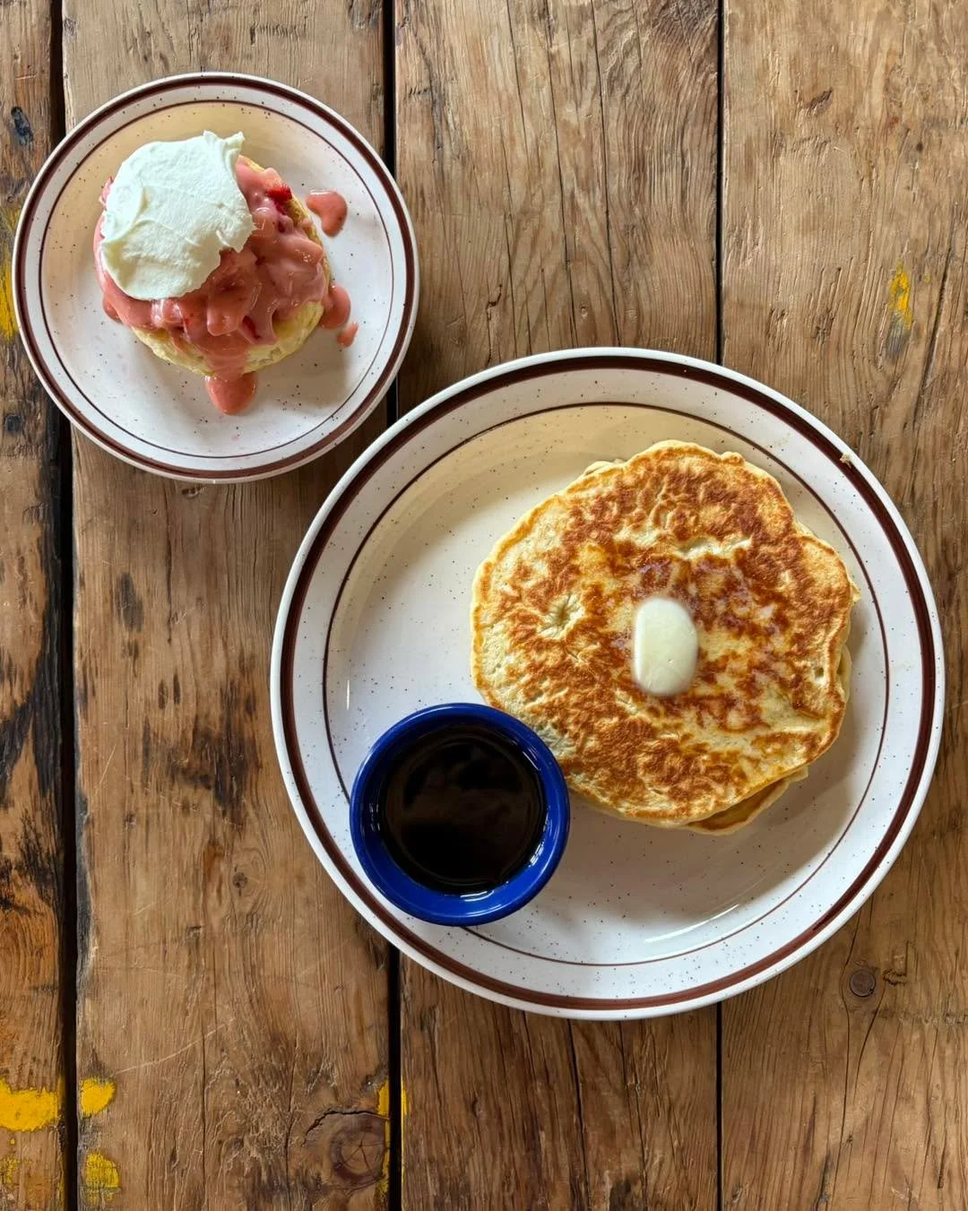 Summer Brunch menu starts today!
Pancakes! 🥞
Strawberry shortcake! 🍓