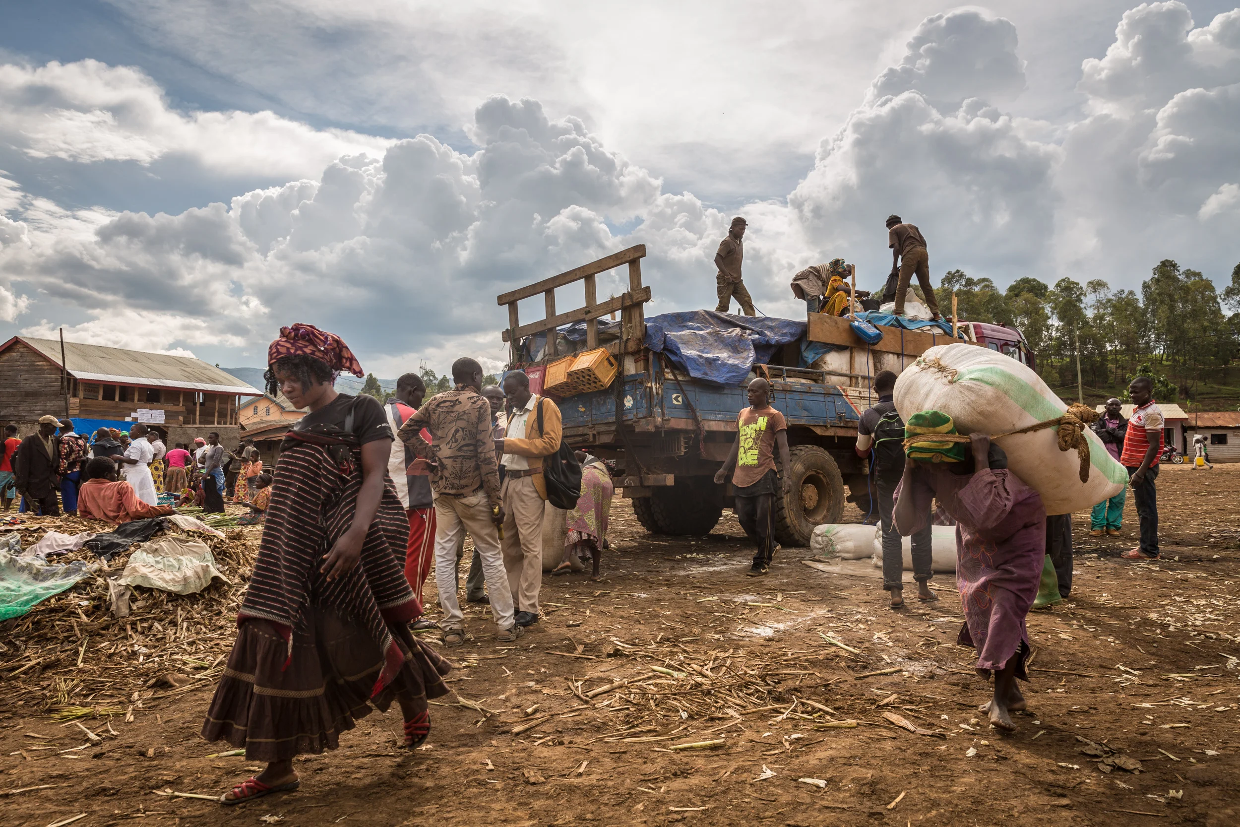 Daily life in the marketplace of Mudaka, Eastern Democratic Republic of Congo. 10.13.2017