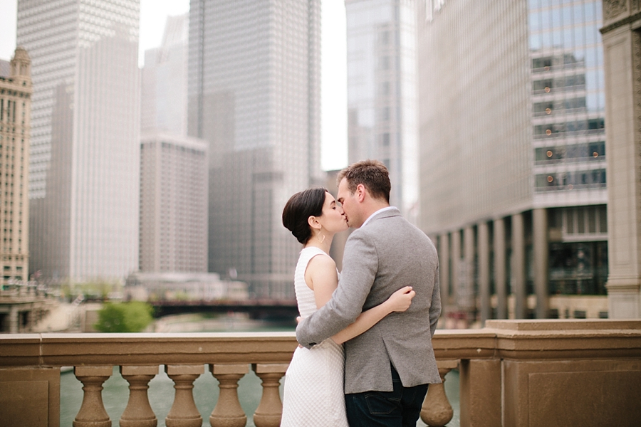chicago-engagement-session-wicker-park-wedding-photographer_0004.jpg