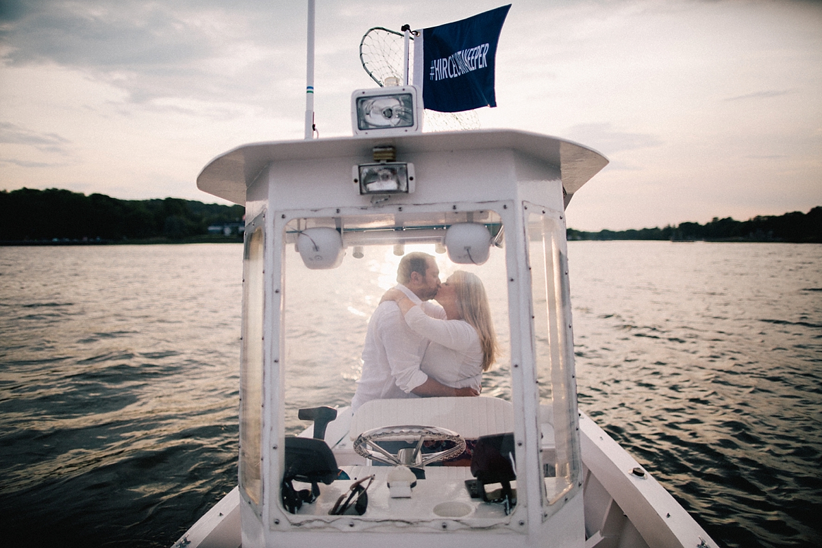 nj-top-wedding-photographer-engagement-session-boat-navasink_0018.jpg