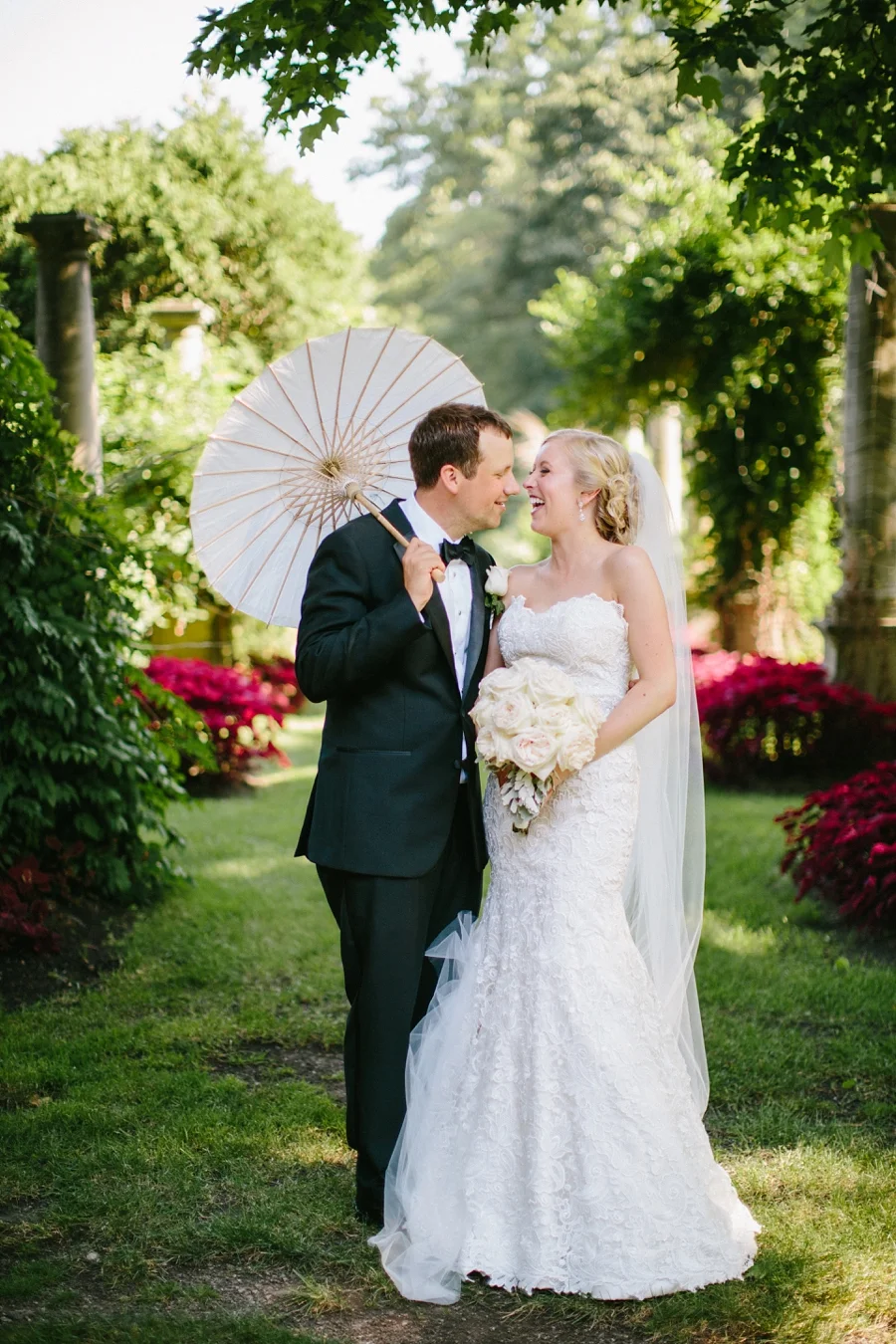 Cuneo_Mansion_Wedding_Photographer_Chicago_Suburbs_0030.jpg