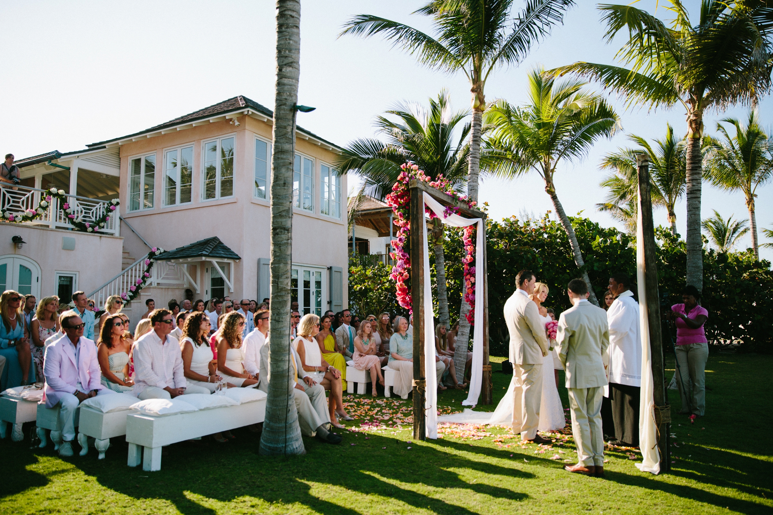 harbour-island-destination-wedding-photographer-bahamas_0022.jpg