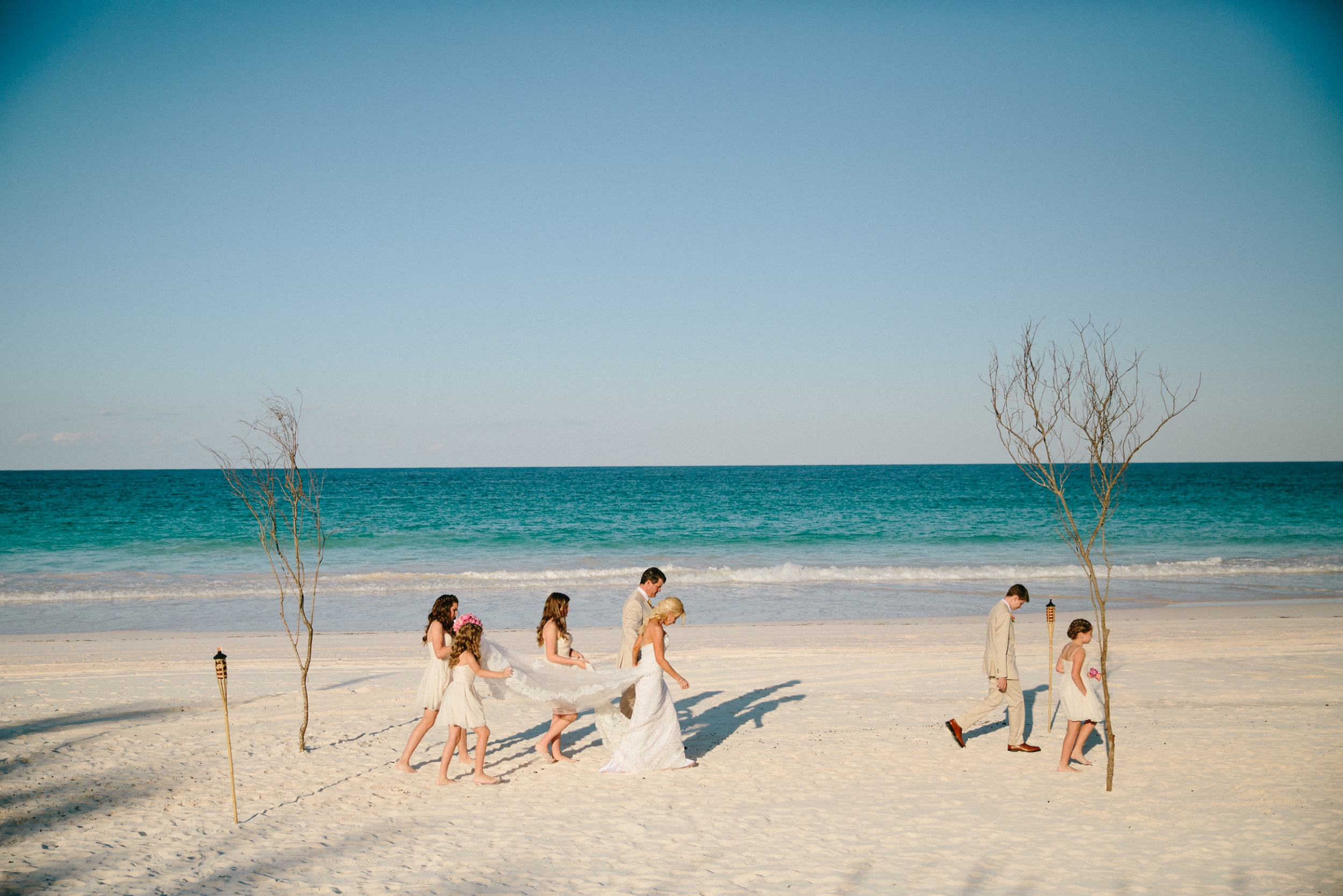 harbour-island-destination-wedding-photographer-bahamas_0031.jpg