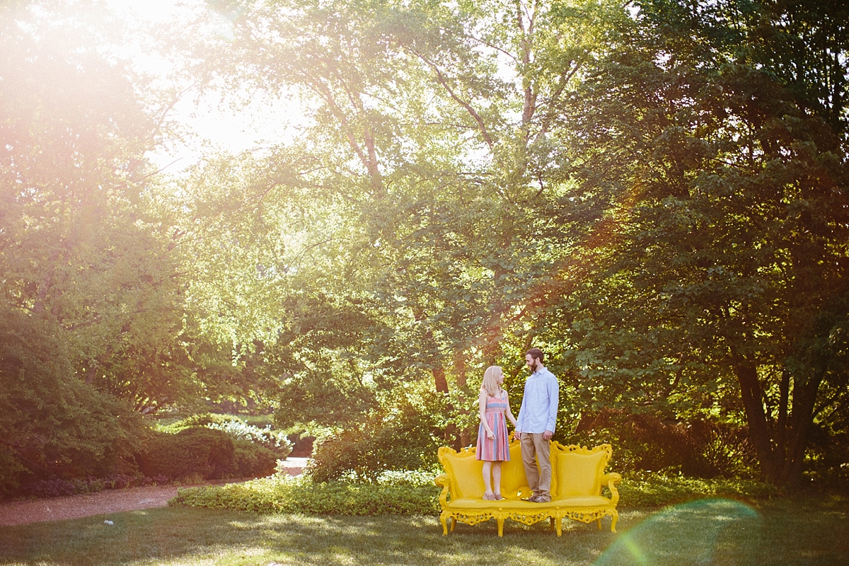 cantigny-park-chicago-wedding-photographer-engagement_0027.jpg