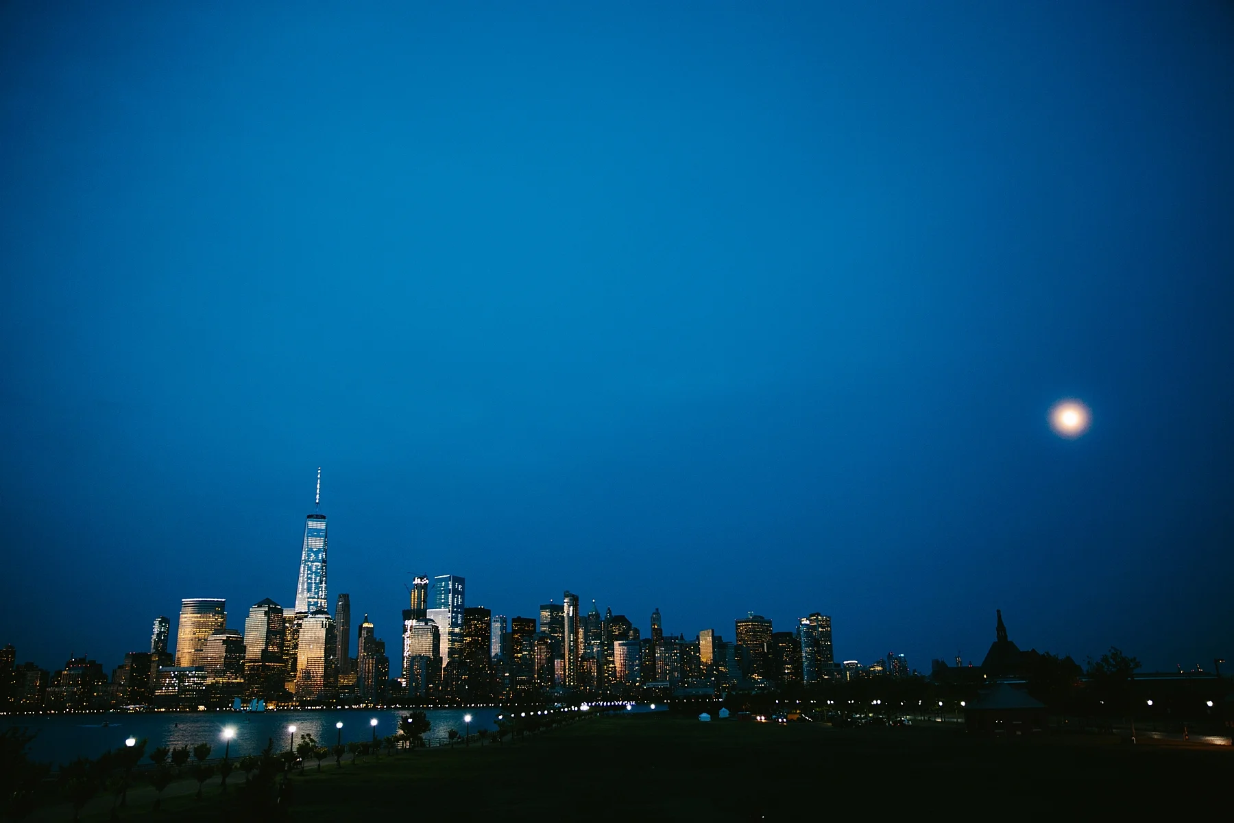 liberty-state-park-wedding-photographer-ny-nj_0043.jpg
