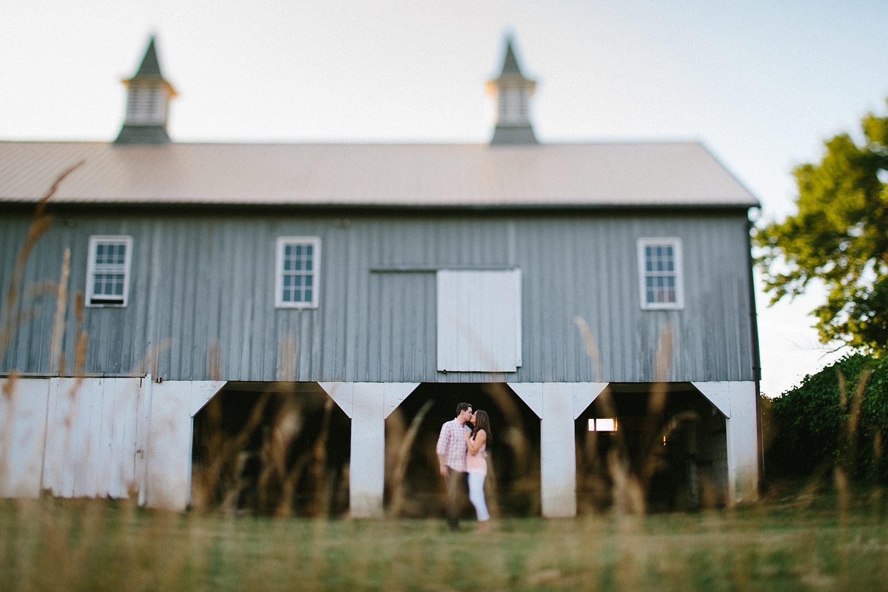 farm-wedding-engagement-session-destination-intimate_0006.jpg