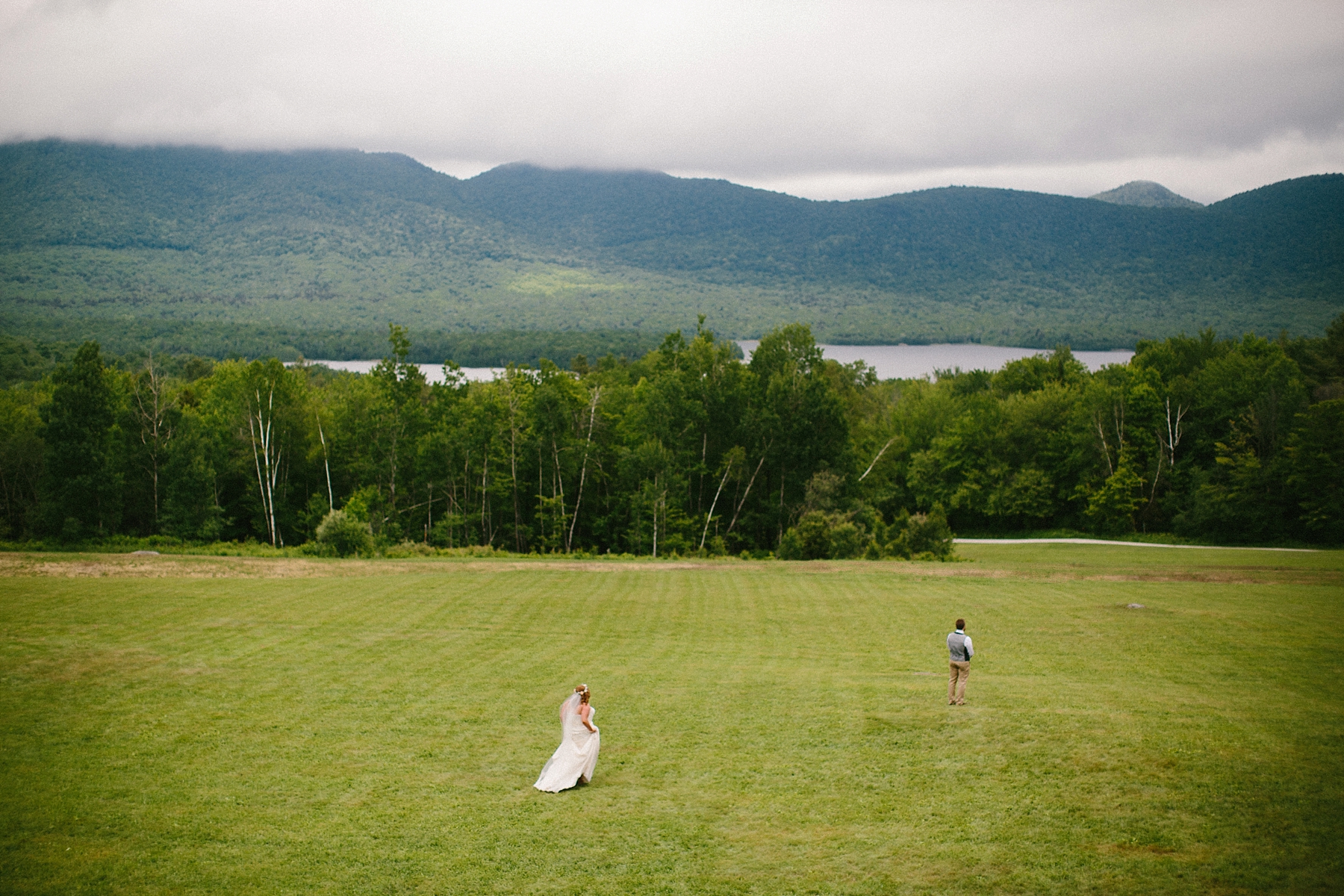 vermont-outdoor-wedding-ceremony-photographer_0009.jpg