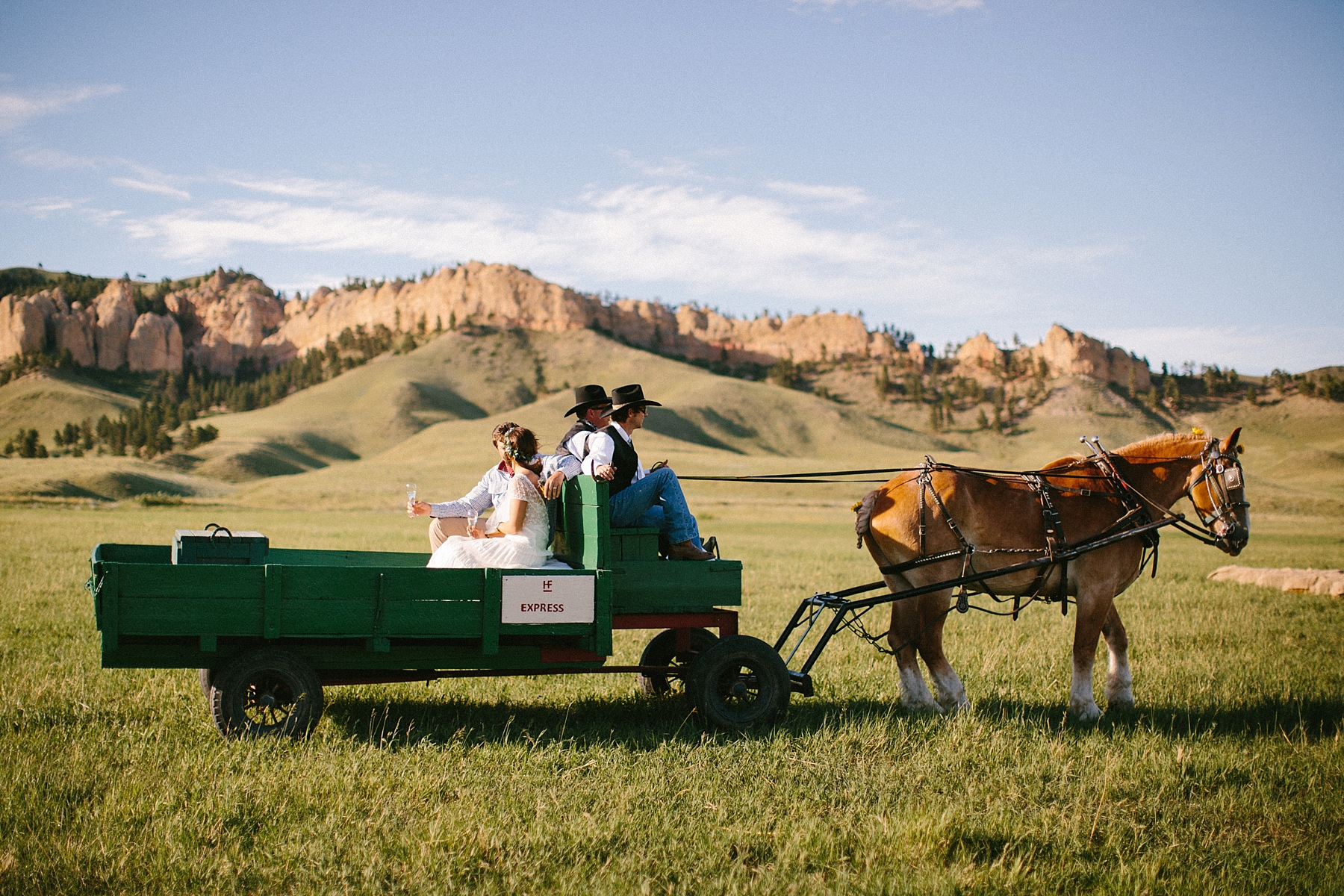 wyoming-destination-wedding-cattle-ranch-west_0055.jpg