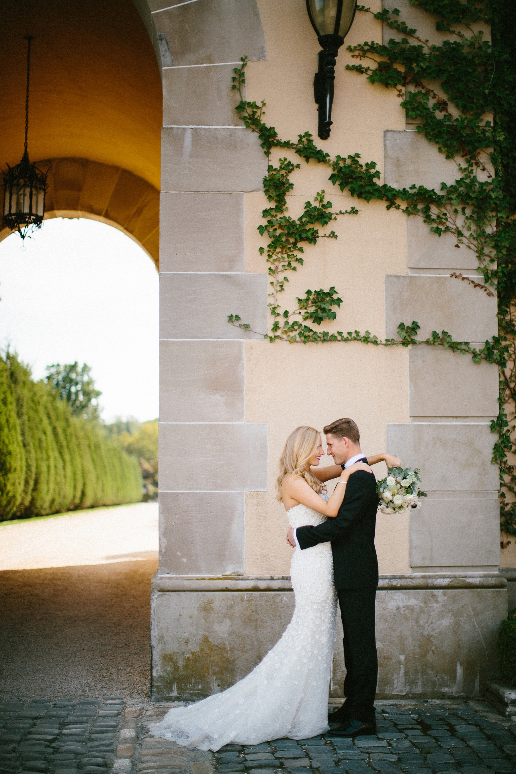 oheka-castle-wedding-nyc-photographer-long-island_0016.jpg
