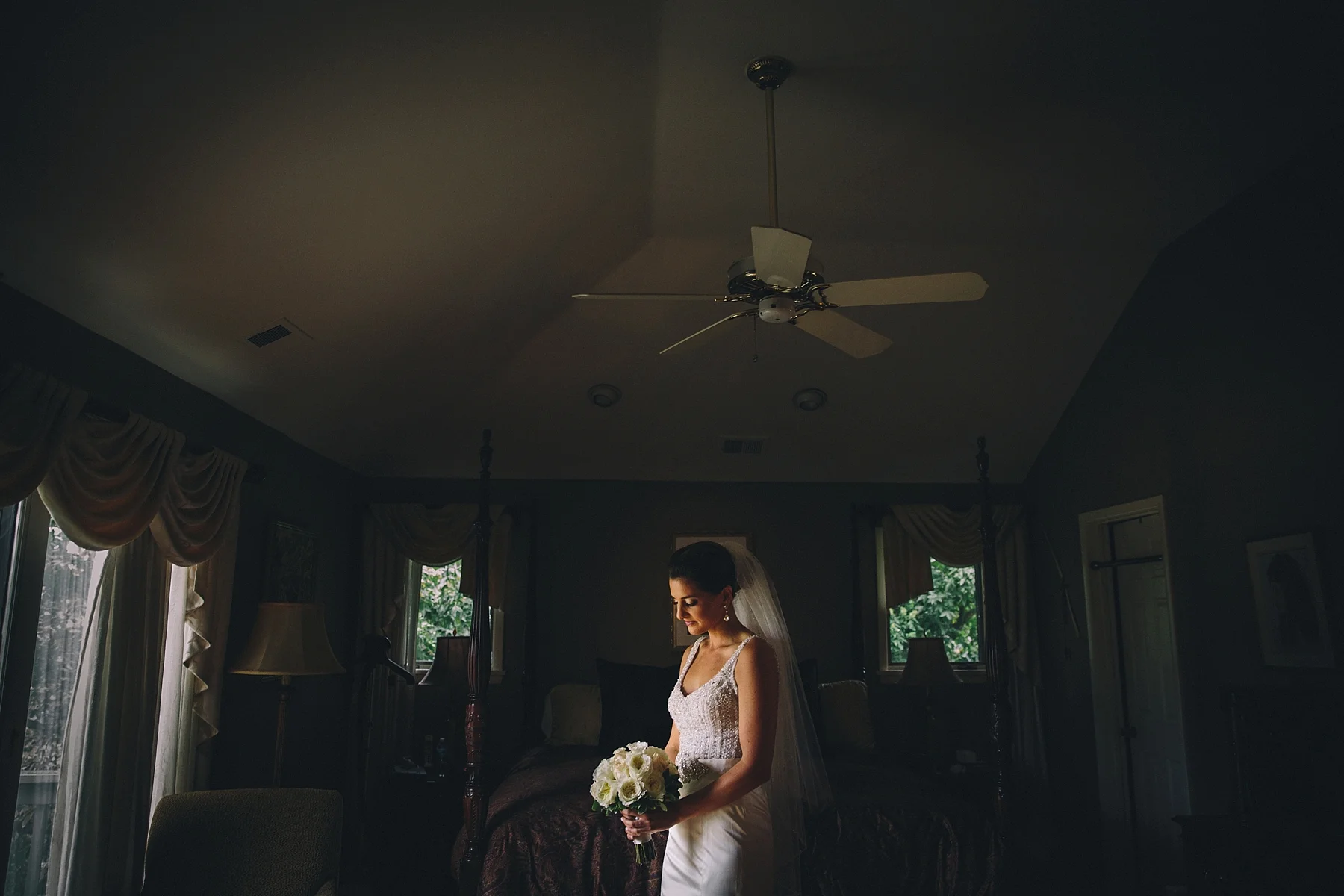 intimate-destination-wedding-photographer-outdoor_0062.jpg