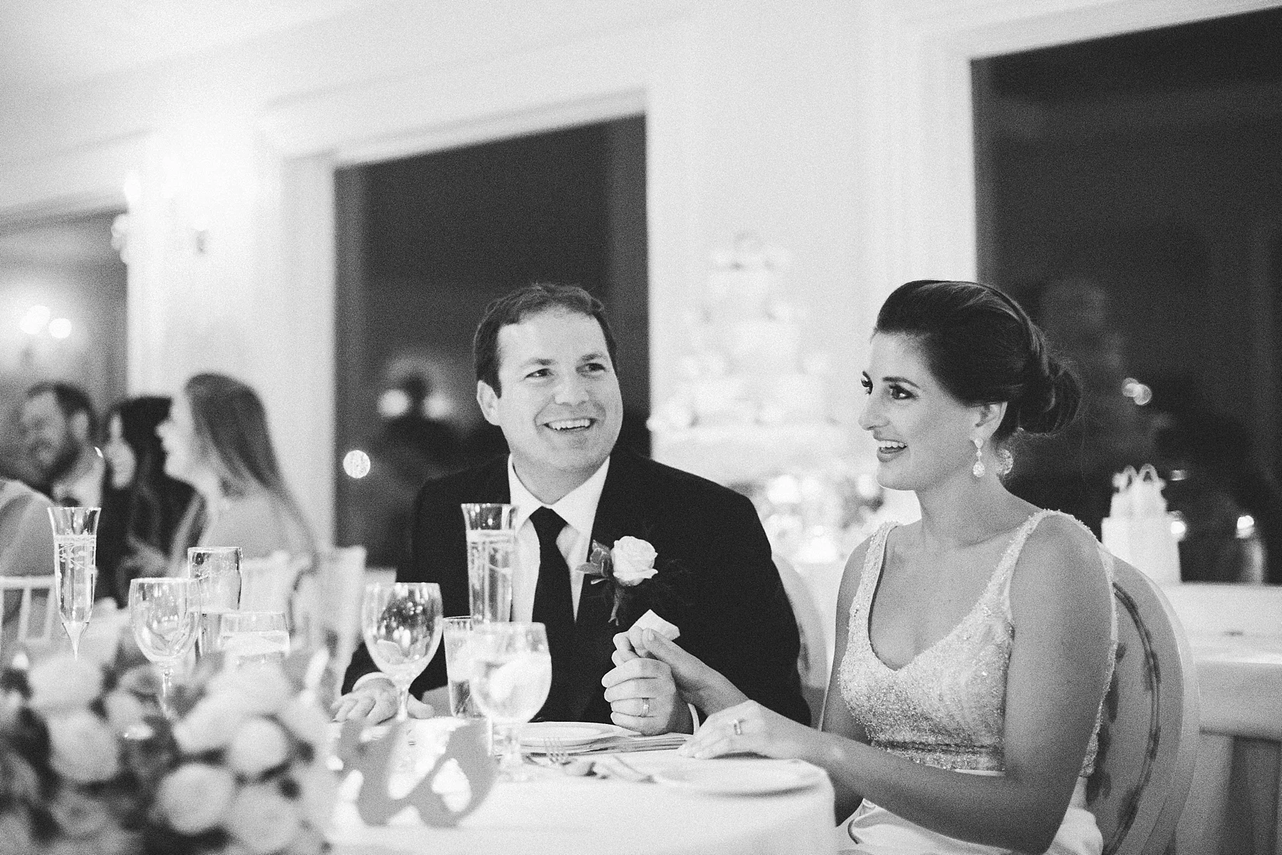 intimate-destination-wedding-photographer-outdoor_0074.jpg