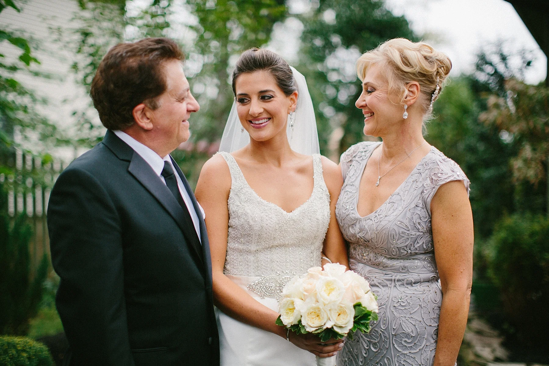 intimate-destination-wedding-photographer-outdoor_0079.jpg