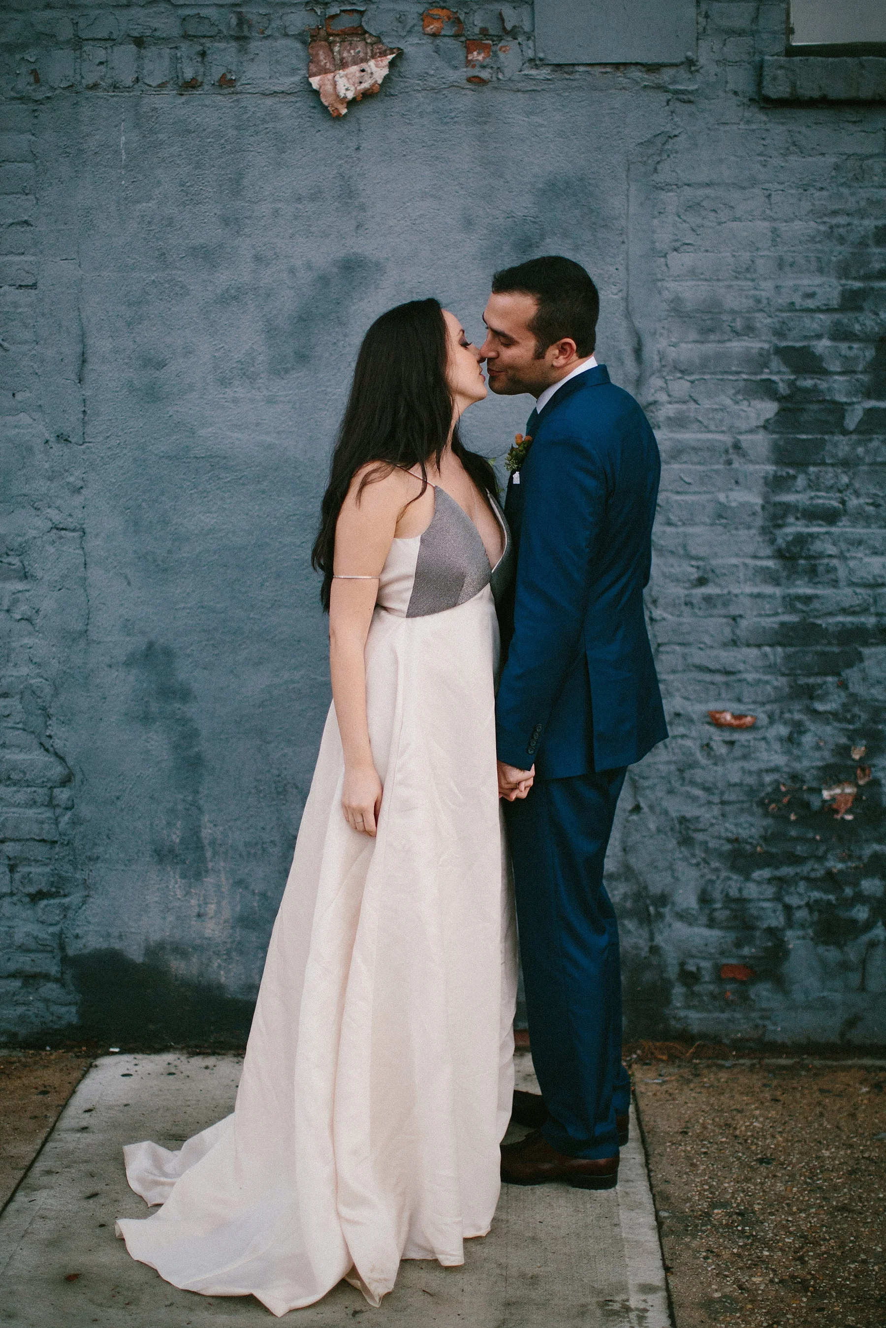intimate-destination-wedding-photographer-outdoor_0124.jpg
