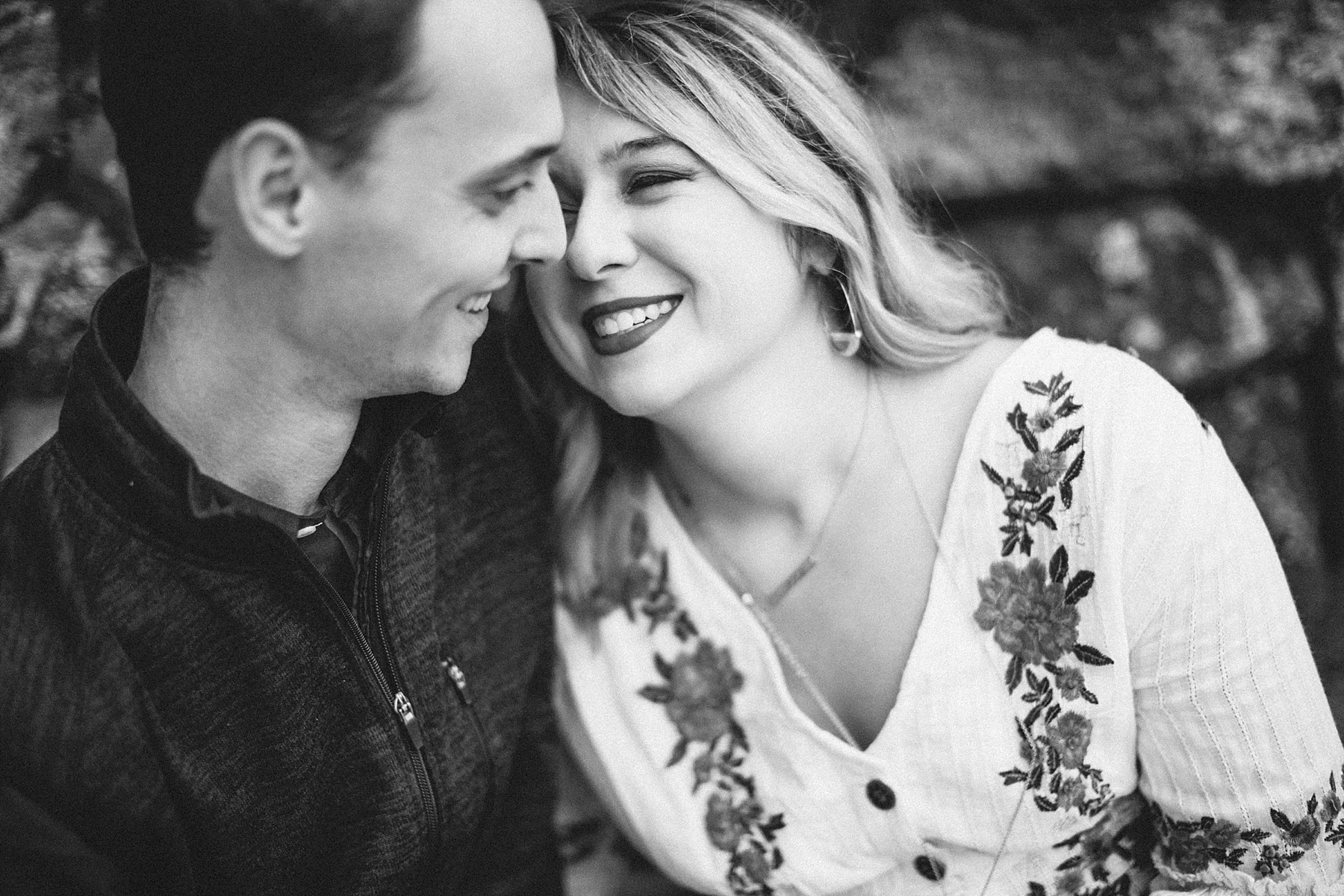 spring-lake-nj-engagement-session-cloudy-day-beach_0006.jpg