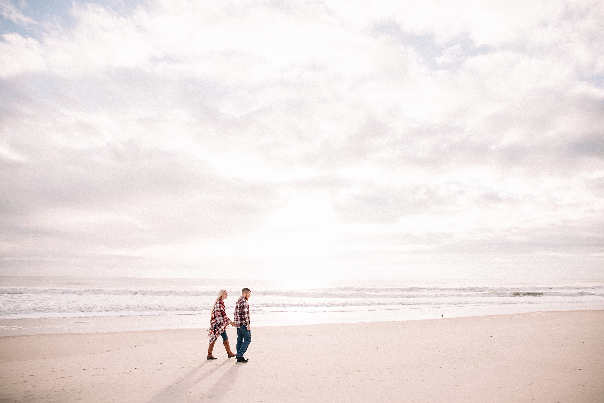 long-island-beach-engagement-session-nj-wedding-plaid-couple_0013.jpg