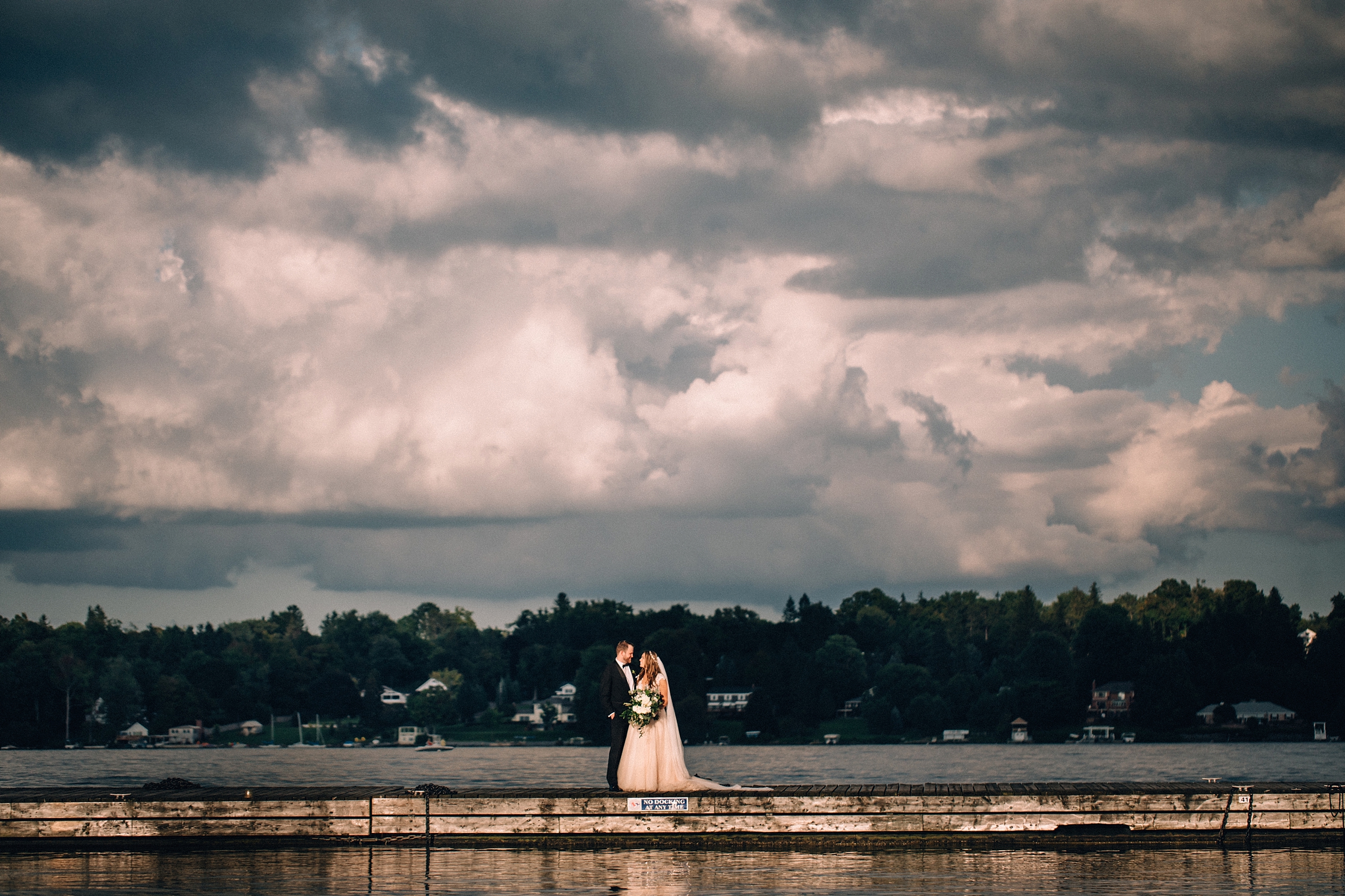 skaneateles-ny-wedding-photographer-country-club_0038.jpg