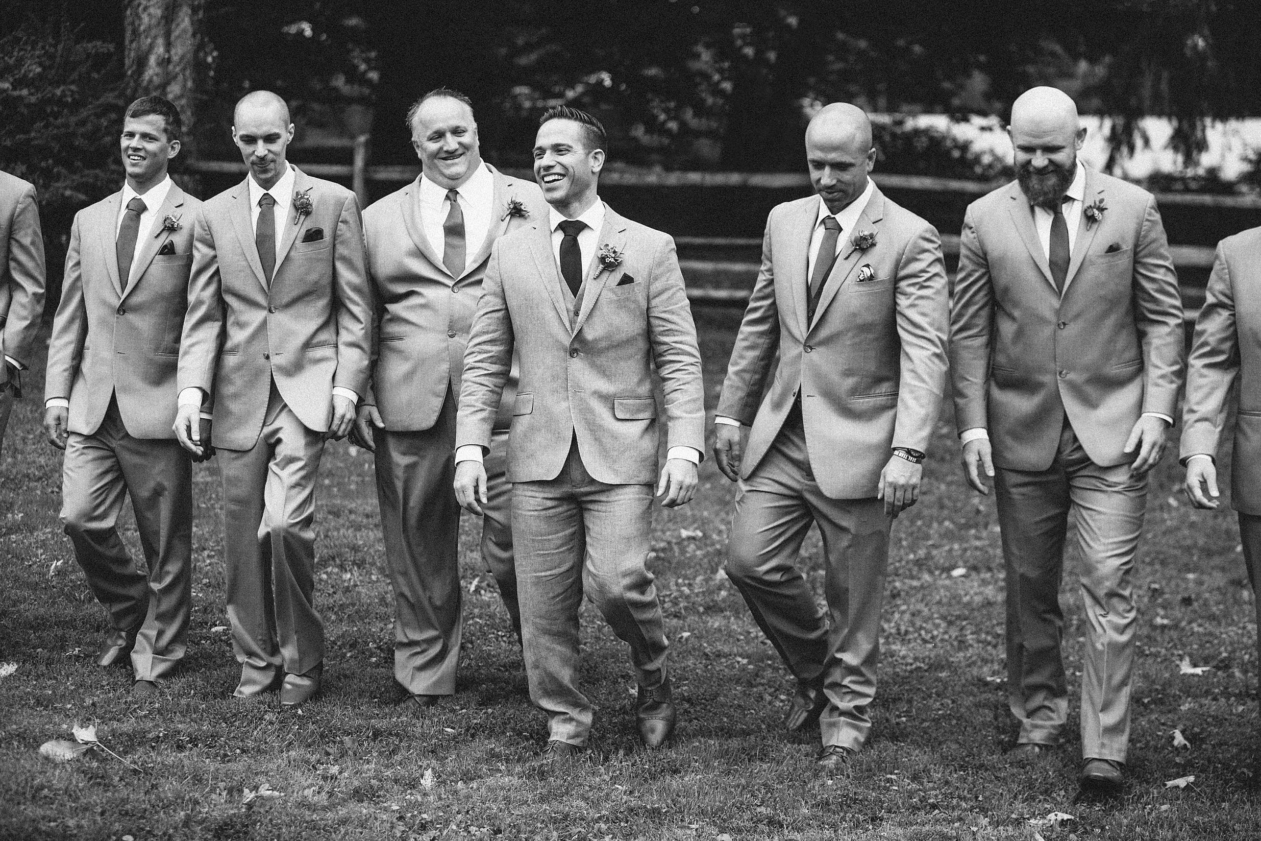 crossed-keys-outdoor-ceremony-camp-wedding-photo_0078.jpg