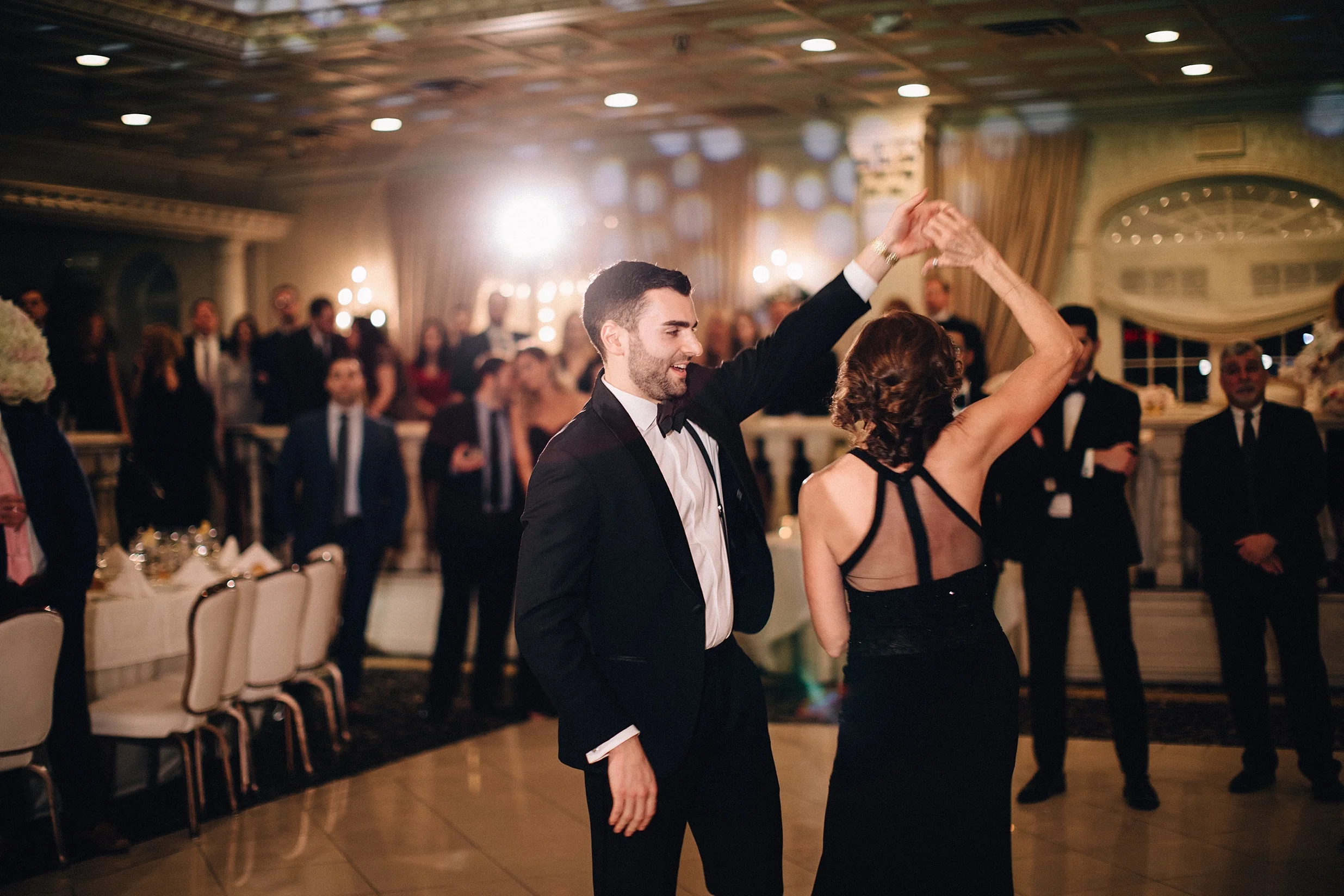 winter-wedding-snow-indoor-ceremony-nj-photographer_0042.jpg
