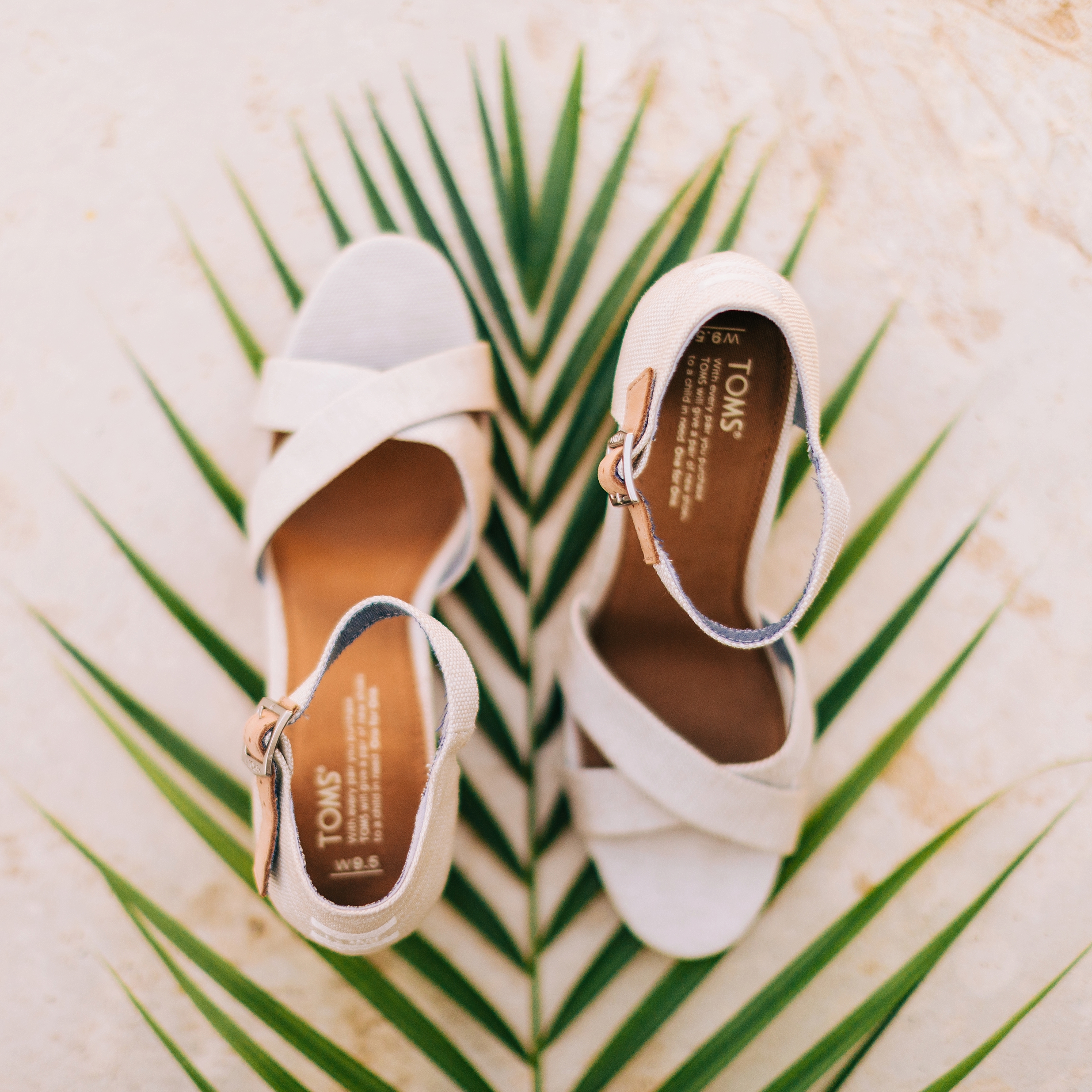 jamaican-wedding-sandals-wedding-destination-beach-intimate_0127.jpg