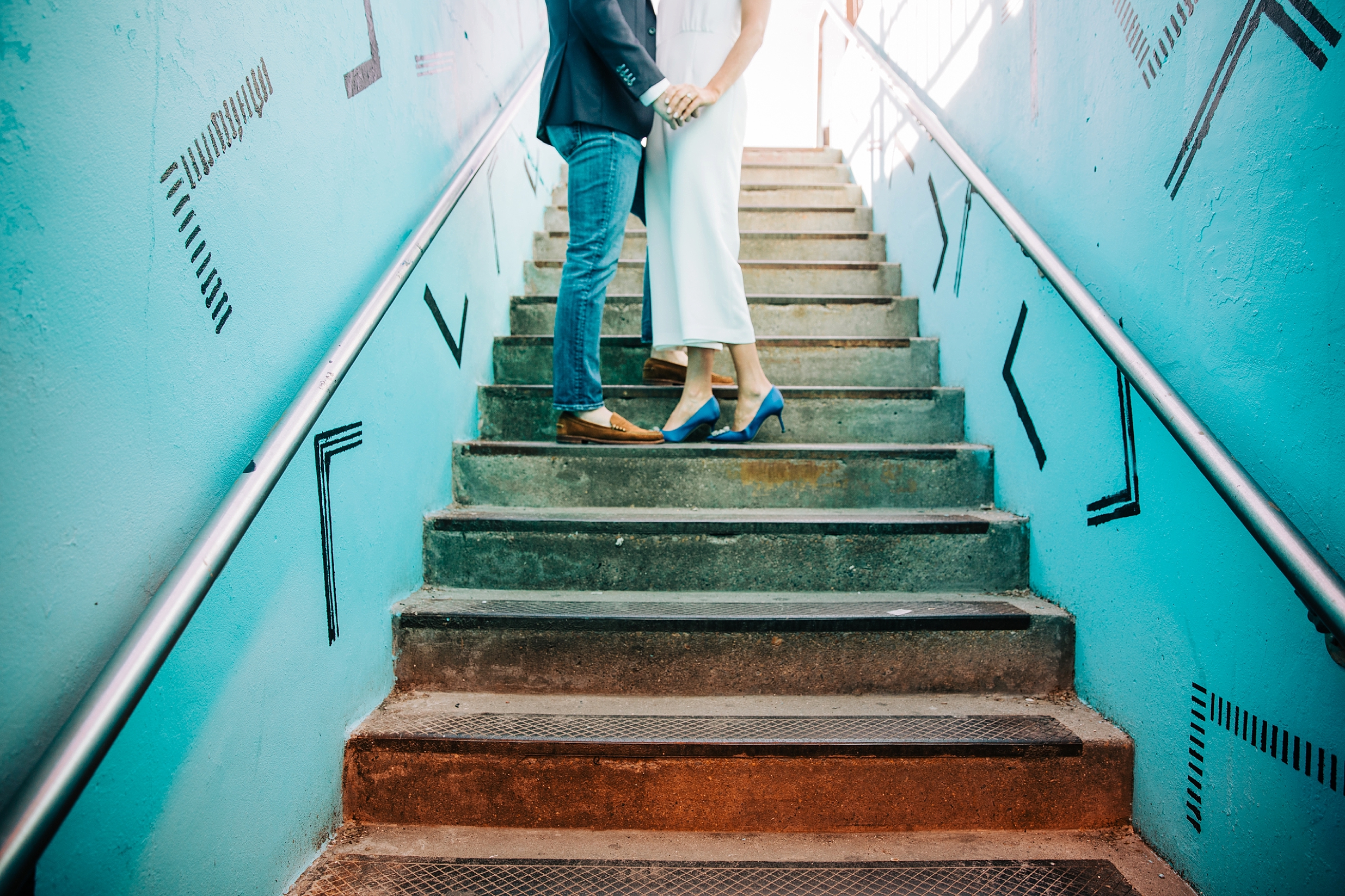 brooklyn-bridge-manhattan-engagement-session-photography-jumsuit_0002.jpg