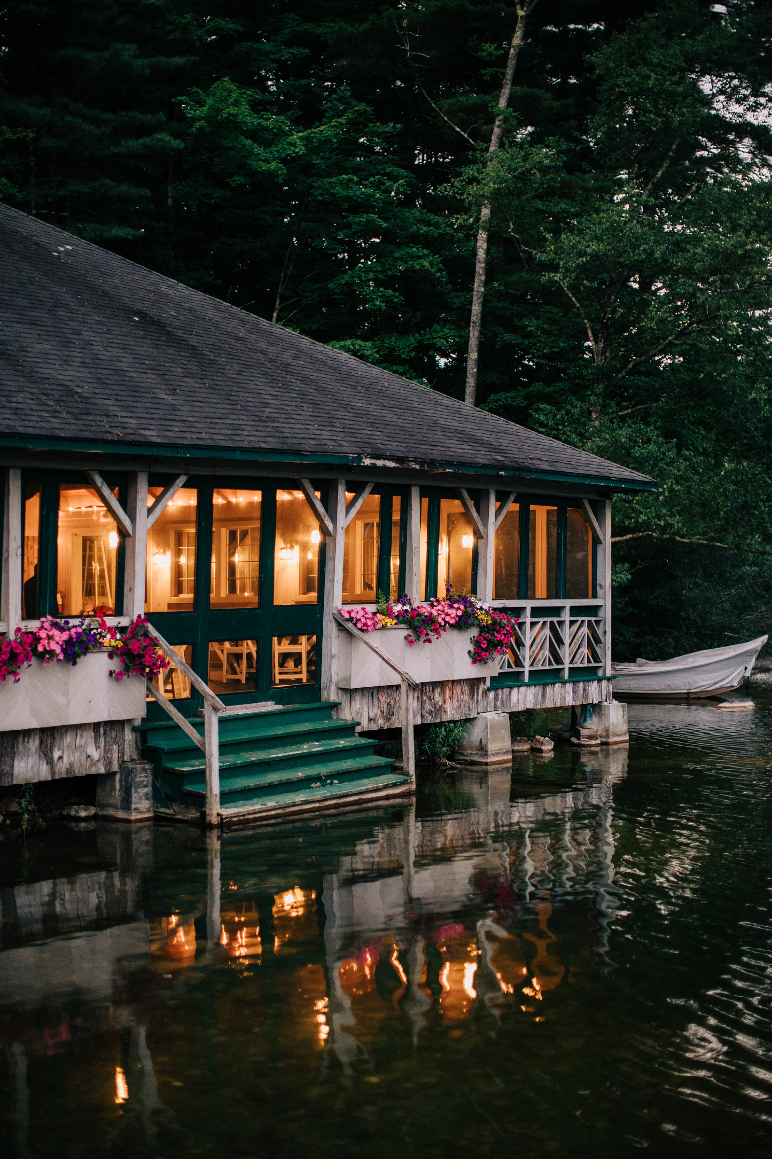 Dirty-dancing-lakeside-rehearsal-dinner-vermont_0010.jpg