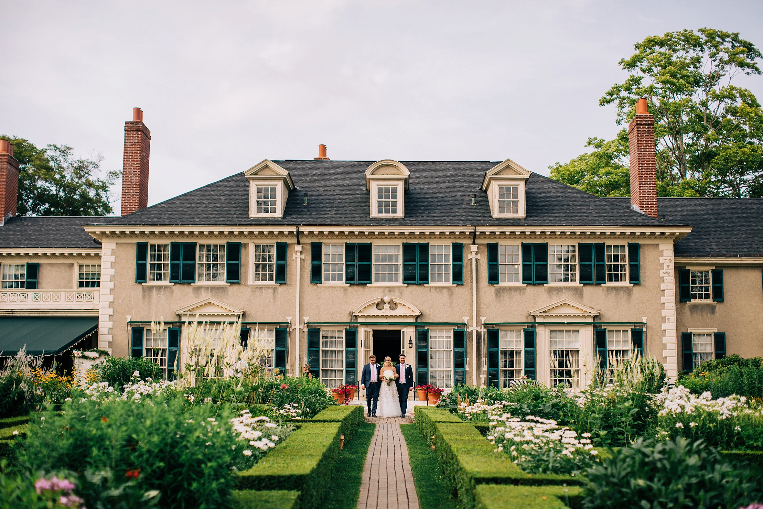 hildene-vermont-wedding-photos-outdoor-estate_0034.jpg