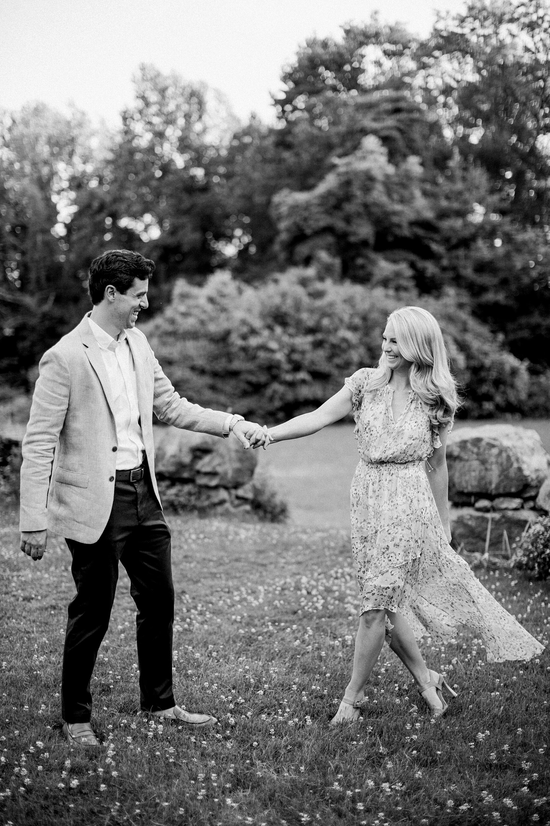 garden-engagement-session-wedding-nj-photo_0011a.jpg