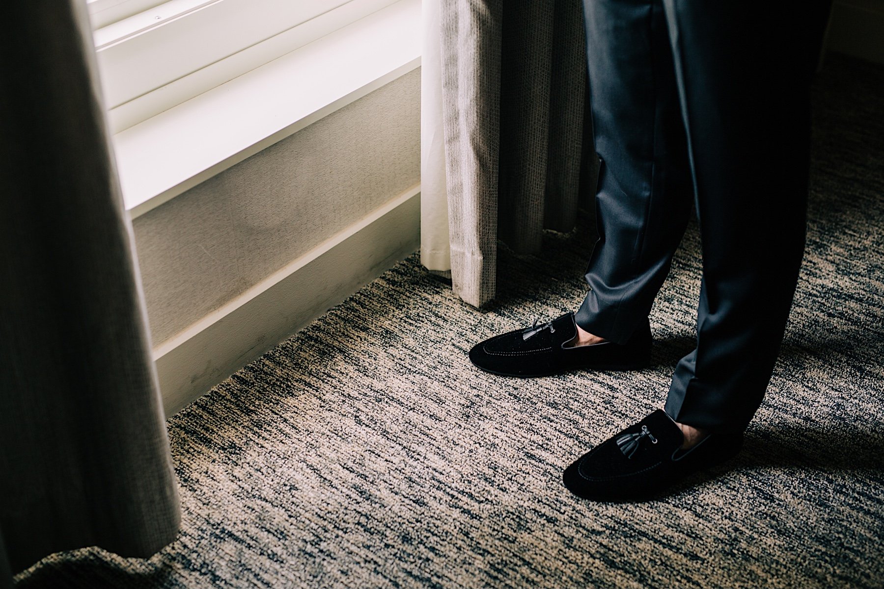 28_groom shoes westin getting ready photos jersey city.jpg