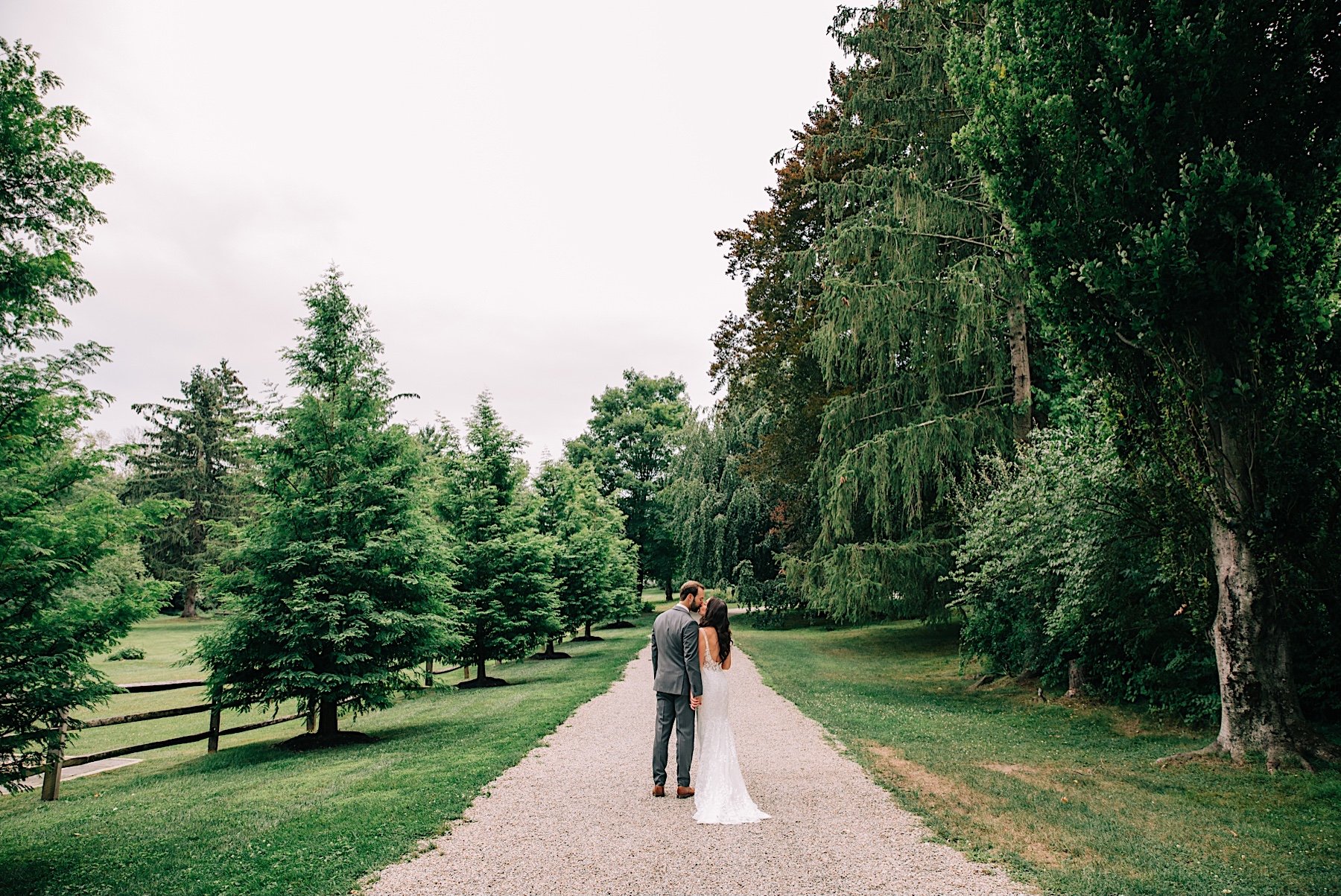 51_couples portrait cross keys estate.jpg