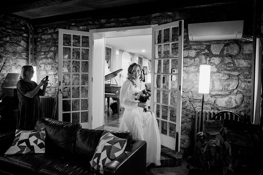 14_micro wedding ceremony the stone house lambertville nj.jpg