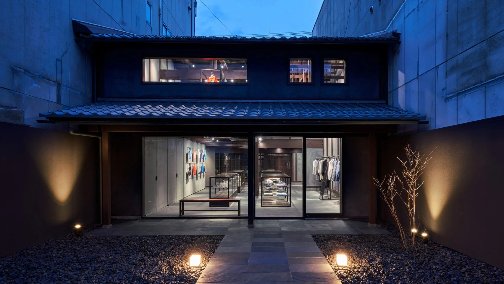 interiors-retail-shops-issey-miyake-kyoto-japan_dezeen_hero-1-1704x959.jpg
